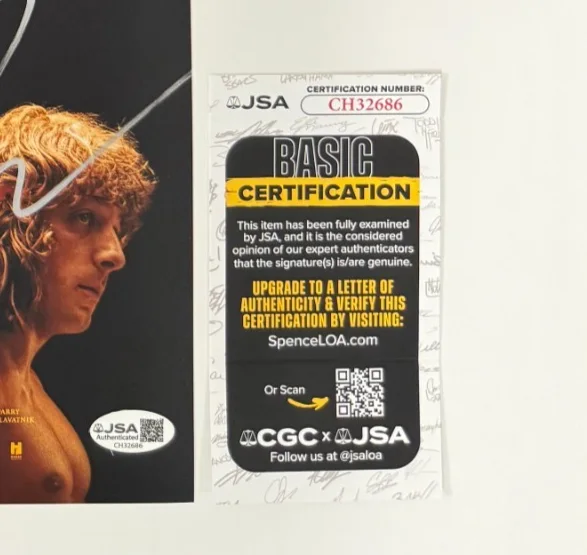 JEREMY ALLEN WHITE — JEREMY ALLEN WHITE Authentic Hand-signed "THE IRON CLAW" 12x18 Photo (JSA COA), изображение 2
