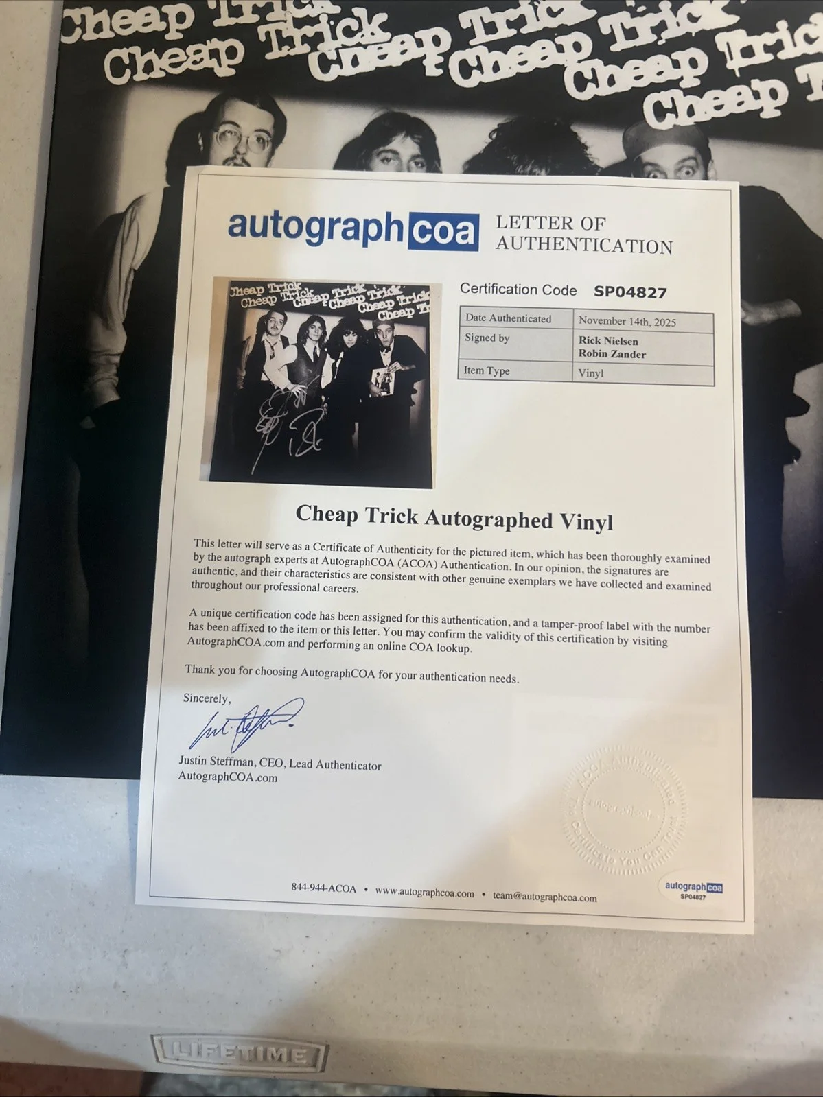 CHEAP TRICK SIGNED AUTOGRAPH VINYL ALBUM ACOA ROBIN ZANDER RICK NIELSEN, image 5