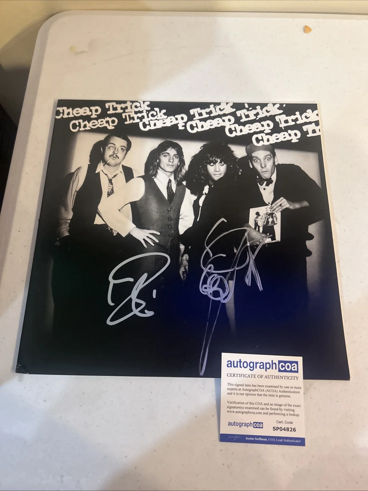 CHEAP TRICK SIGNED AUTOGRAPH VINYL ALBUM ACOA ROBIN ZANDER RICK NIELSEN, image 2