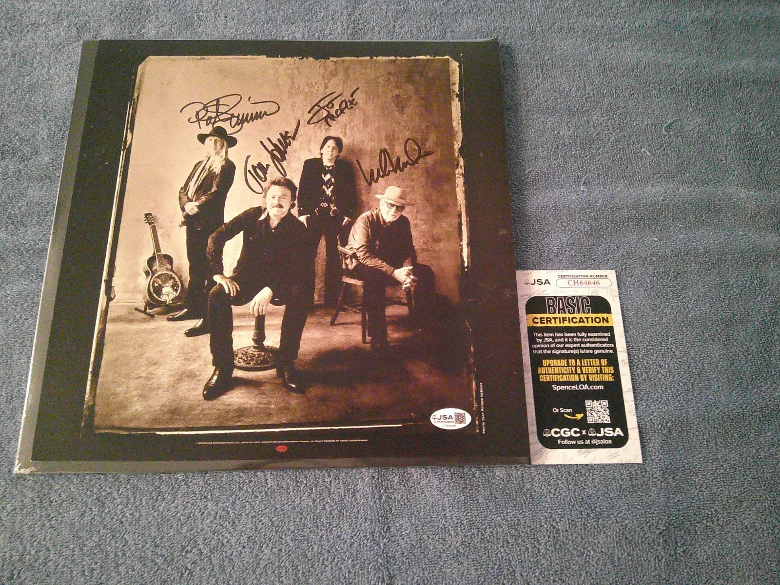 DOOBIE BROTHERS BAND - SIGNED WALK THIS ROAD - INSERT - VINYL LP ALBUM JSA COA, image 5