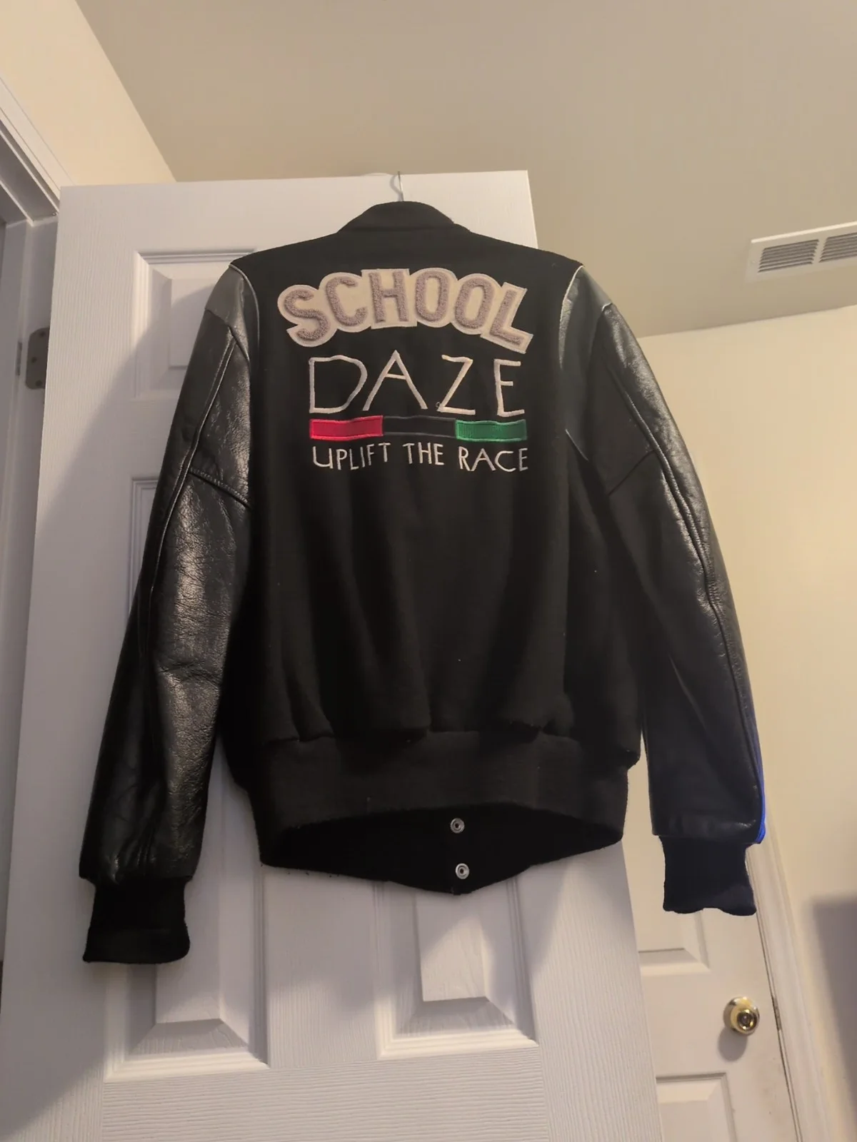 Spike Lee " Do The Right Thing" Leather Jacket 1of 1 Scott Sillers Signed, изображение 5