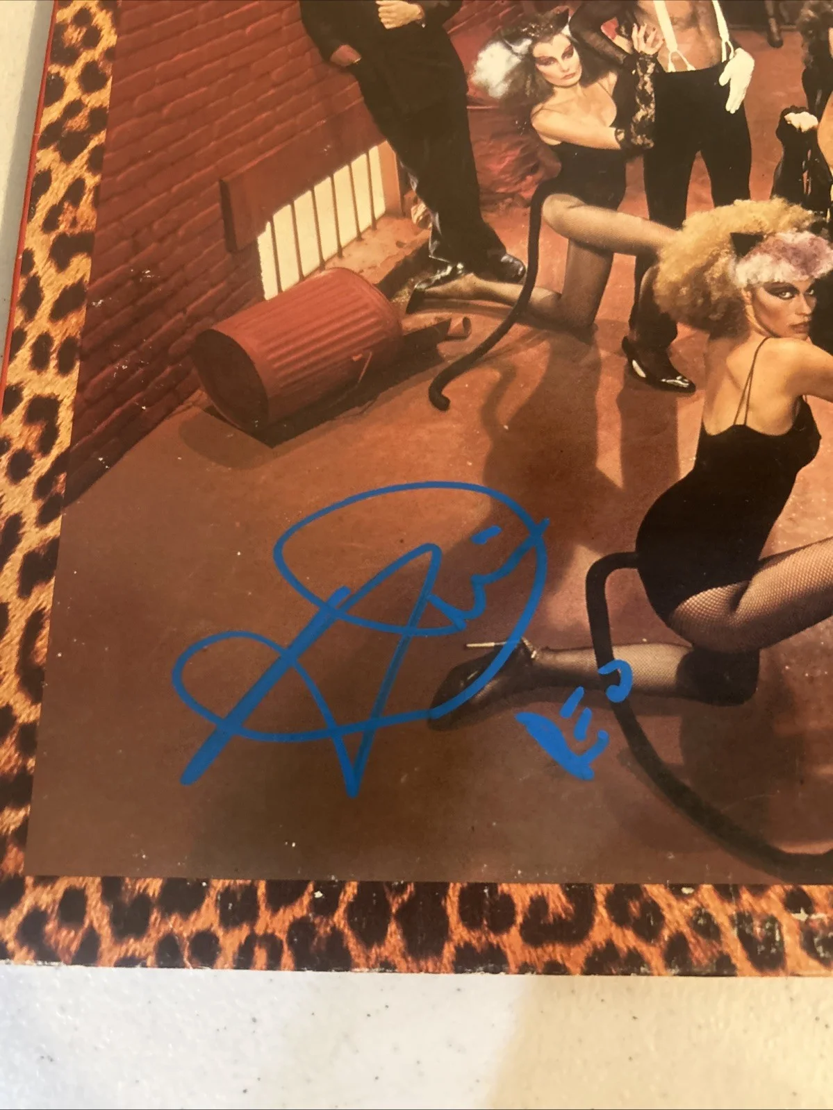 KEVIN CRONIN REO SPEEDWAGON SIGNED AUTOGRAPH VINYL ALBUM ACOA NINE LIVES RECORD, изображение 4