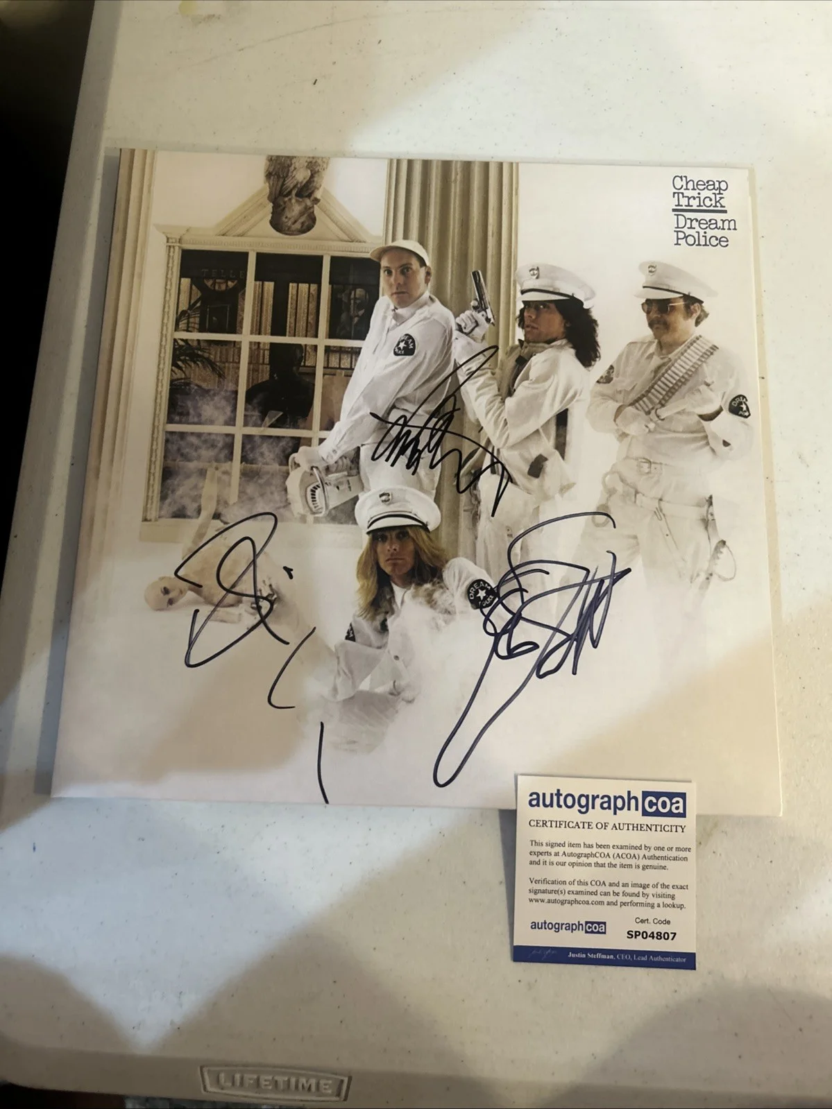 CHEAP TRICK SIGNED AUTOGRAPH VINYL ALBUM ACOA DREAM POLICE RECORD RICK ROBIN TOM, изображение 2
