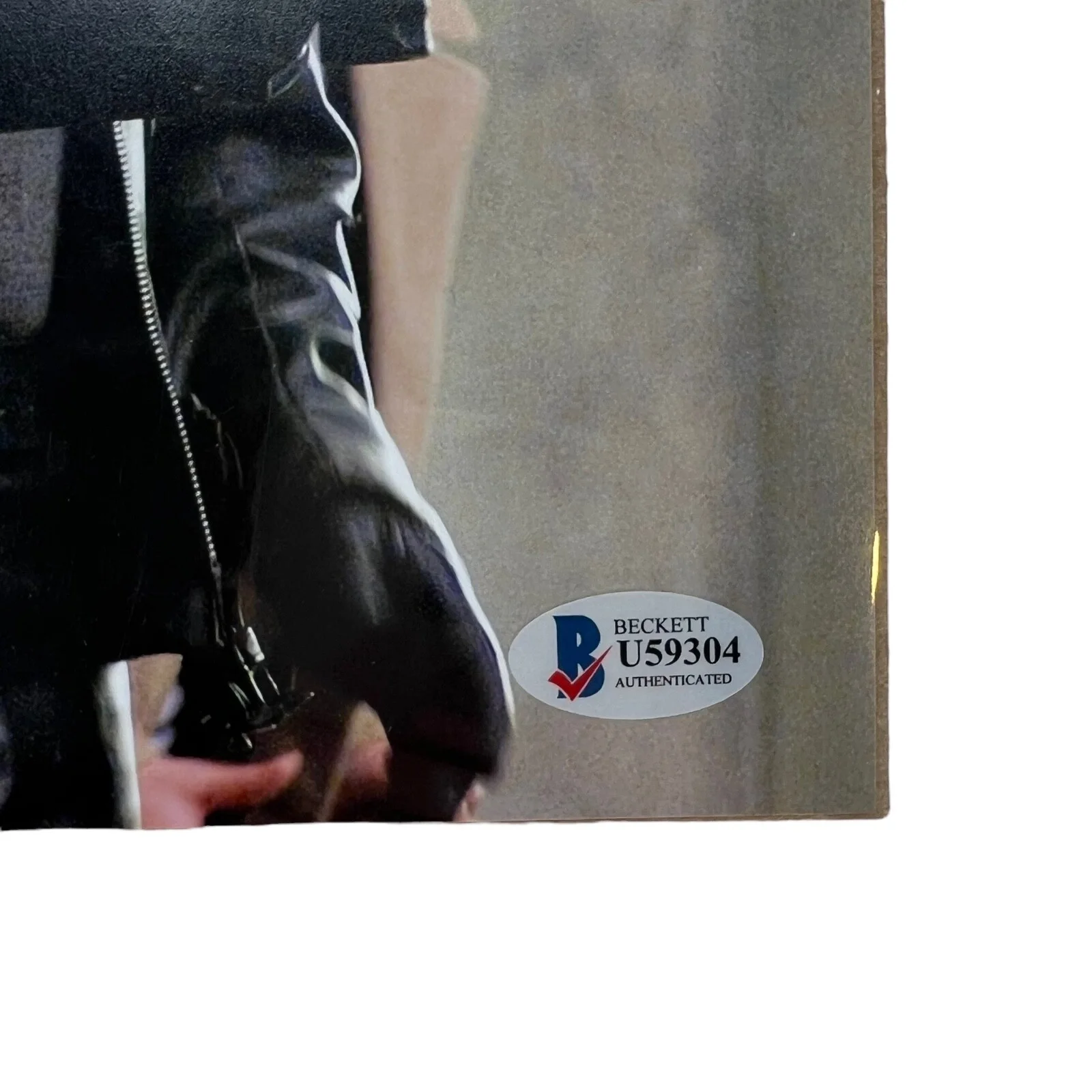 Nick Stahl — NICK STAHL Signed 8x10 TERMINATOR 3 JOHN CONNOR Beckett COA Autograph, image 2