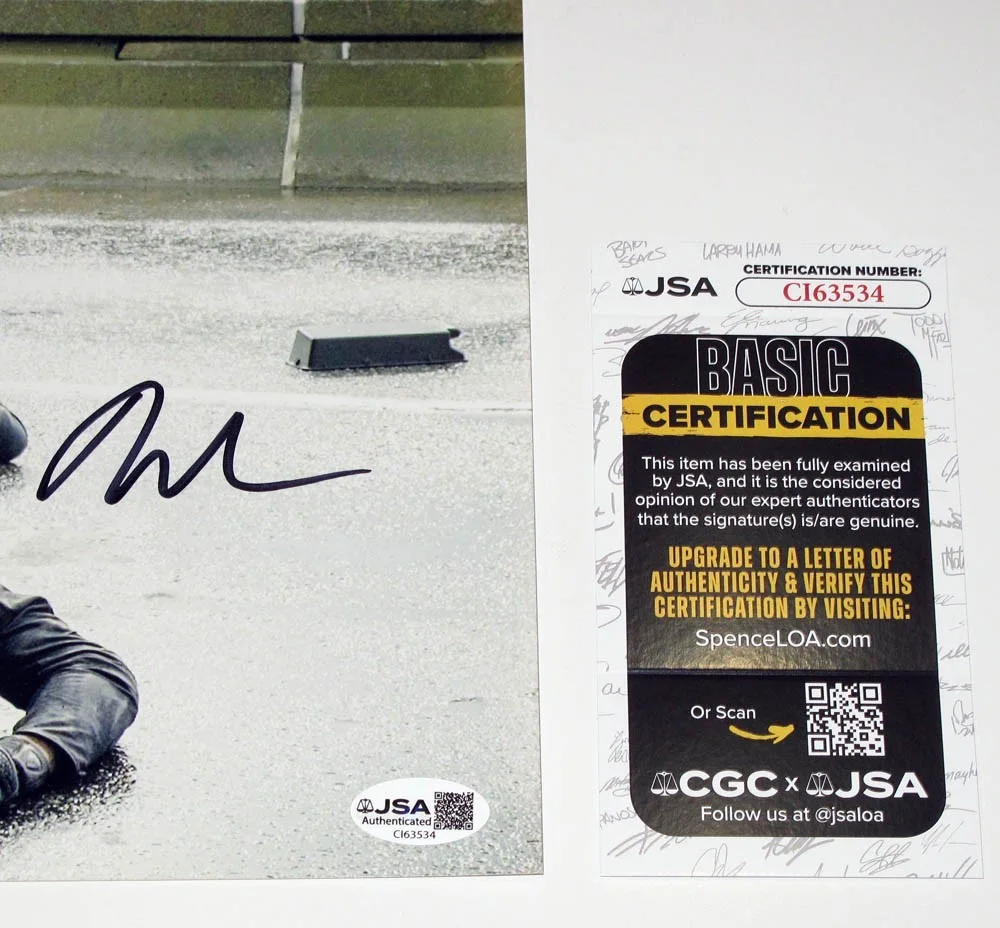 Ryan Reynolds — Ryan Reynolds signed "DEADPOOL" 11x14 Photo EXACT PROOF d & Wolverine JSA COA, image 3