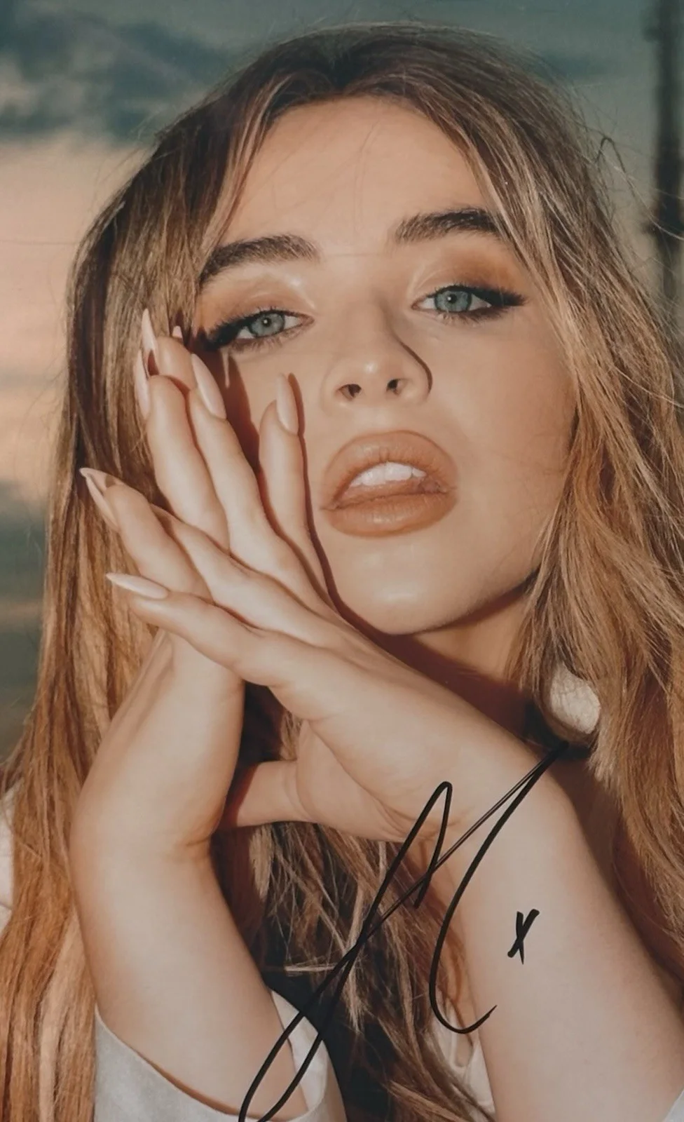Sabrina Carpenter — Sabrina Carpenter Signed 8x10 Photo BAS Beckett COA Autograph🎶, image 2