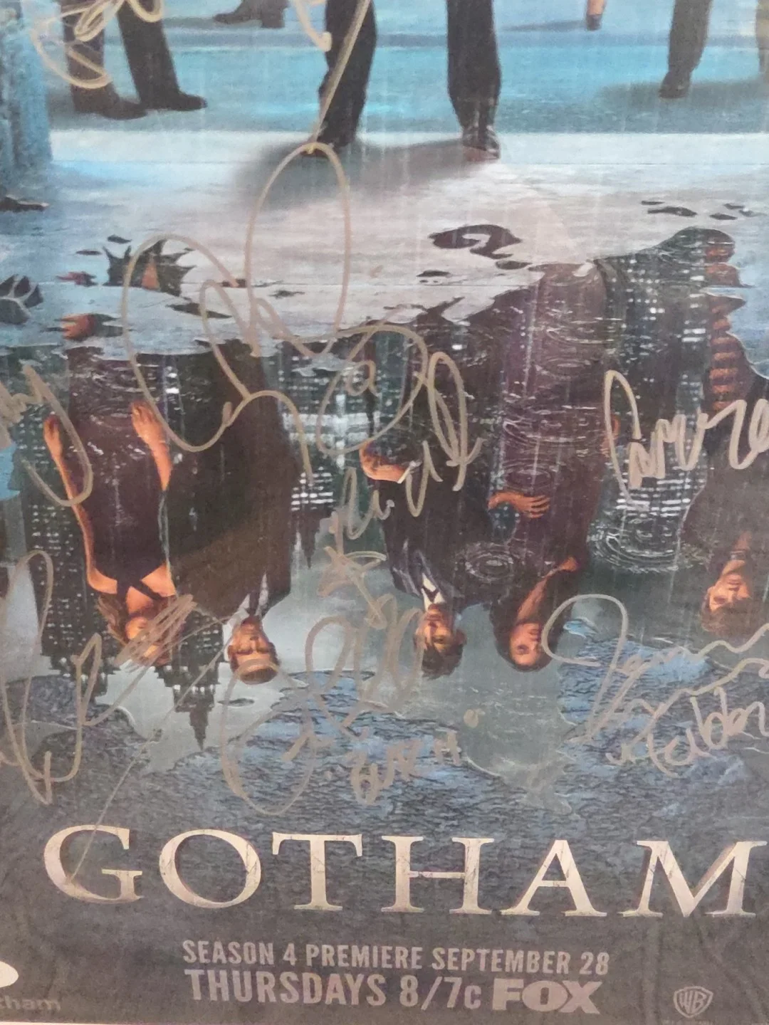 ben Mckenzie, Robin lord taylor, Cameren Bicondova — Gotham Cast Signed 9 Autos 11X17 Poster McKenzie Pinkett-Smith FRAMED JSA LOA, изображение 4