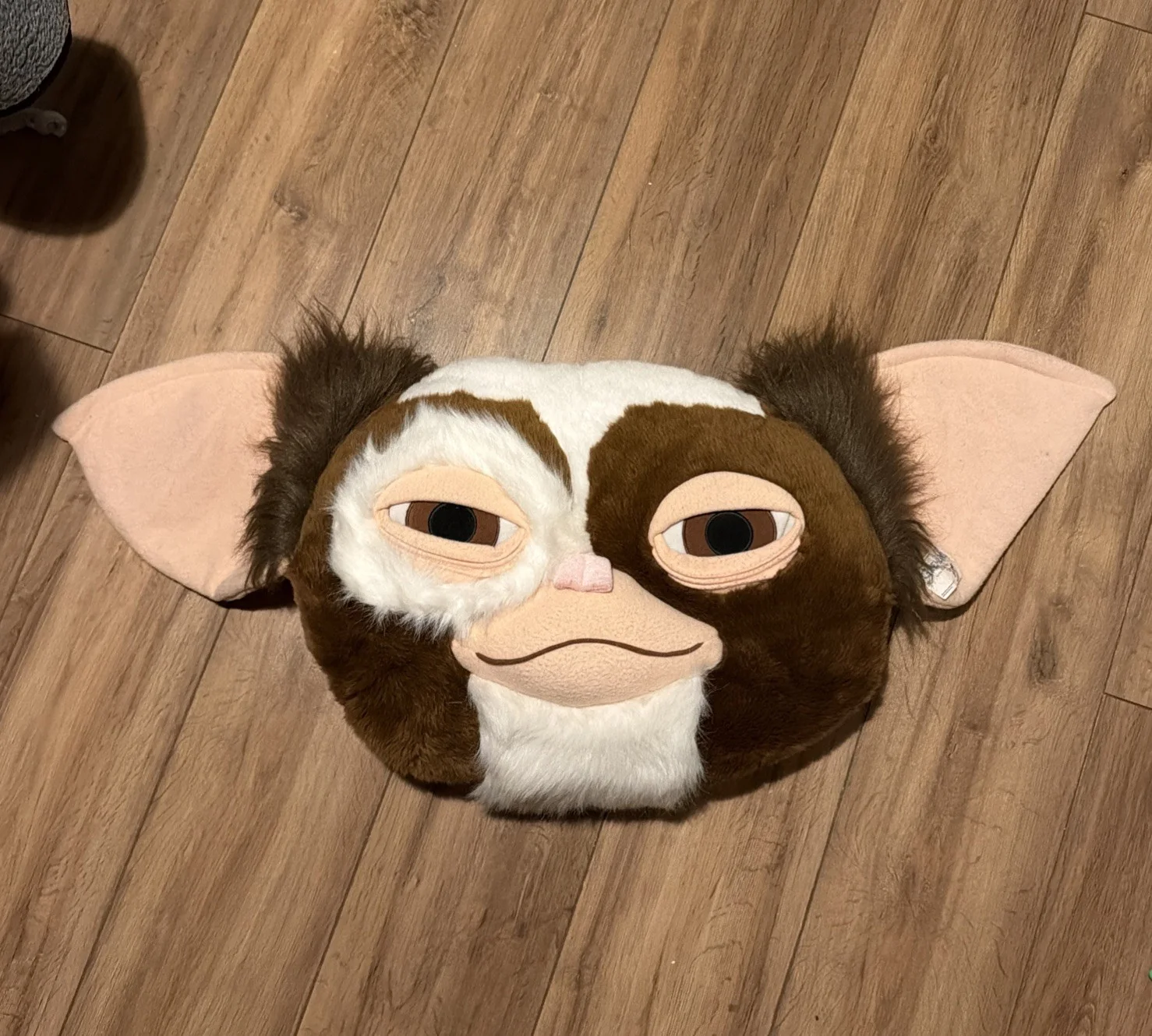 Neca Gremlins Large Gizmo Head Cushion (Rare), image 2