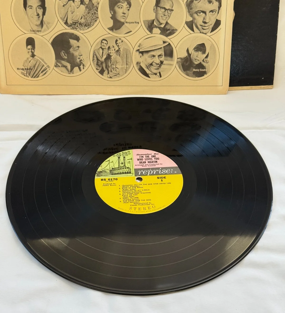 Dean Martin - Signed Remember Me I'm The One Who Loves You Album Cover w/ Record, изображение 3