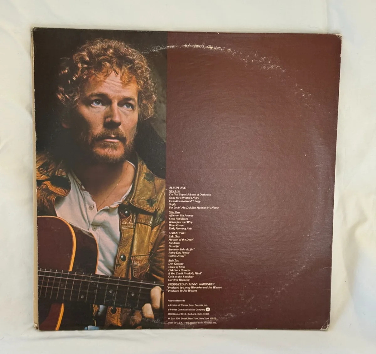 Gordon Lightfoot - Signed Gord's Gold Album Cover w/ Two Original Records, изображение 2