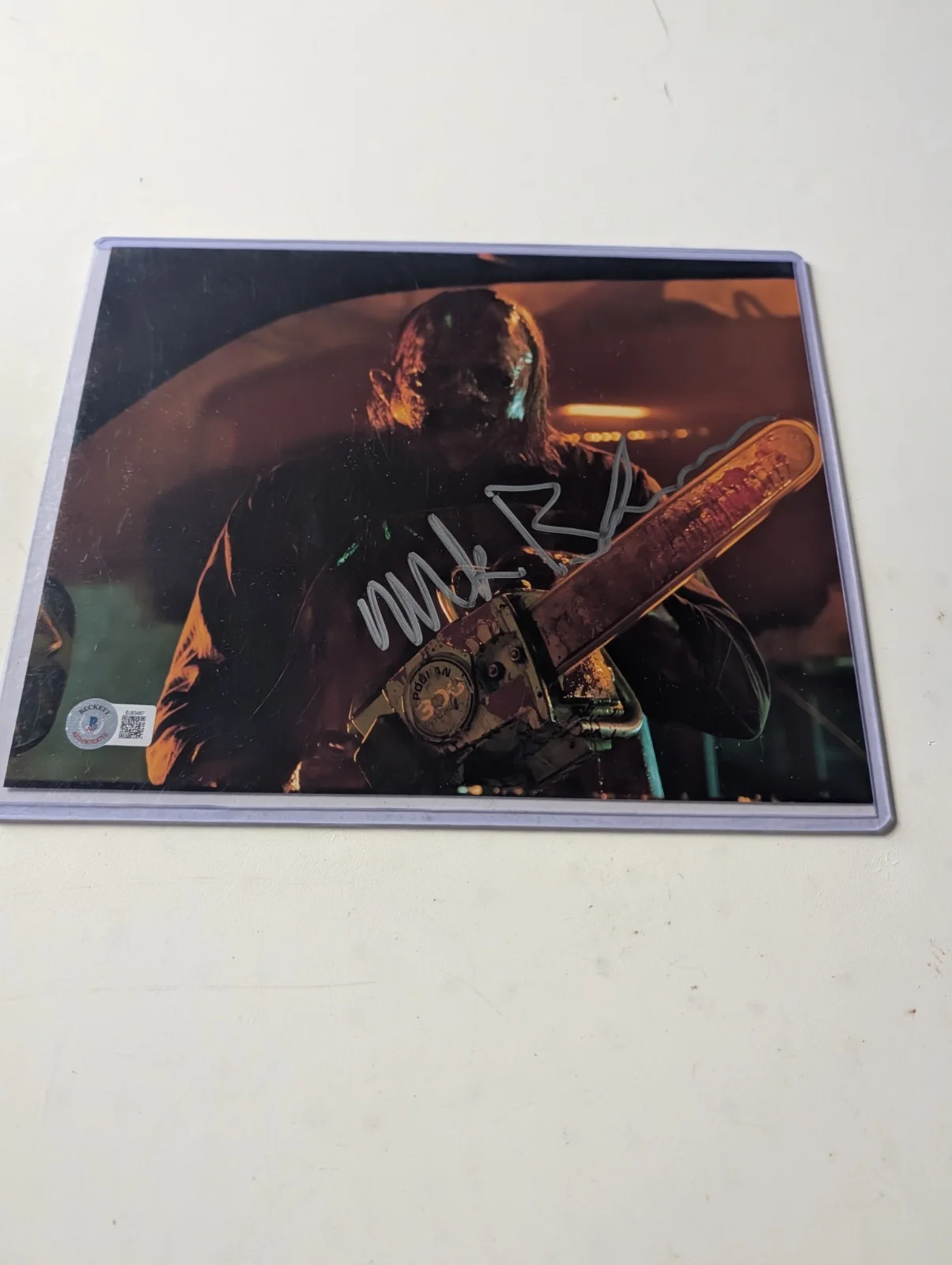MARK BURNHAM — BAM BOX HORROR MARK BURNHAM LEATHERFACE TCSM HAND SIGNED PHOTO #2 BECKETT 8X10
