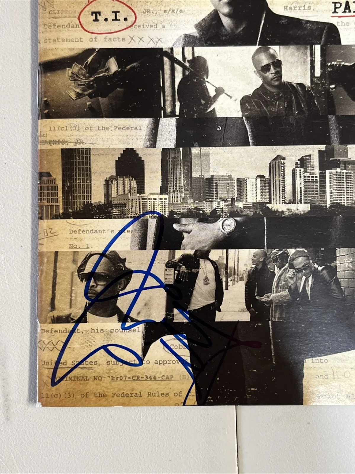 T.I. Clifford Harris T.I.P. Rapper Signed Autograph PAPERWORK CD ACOA CERT, image 4