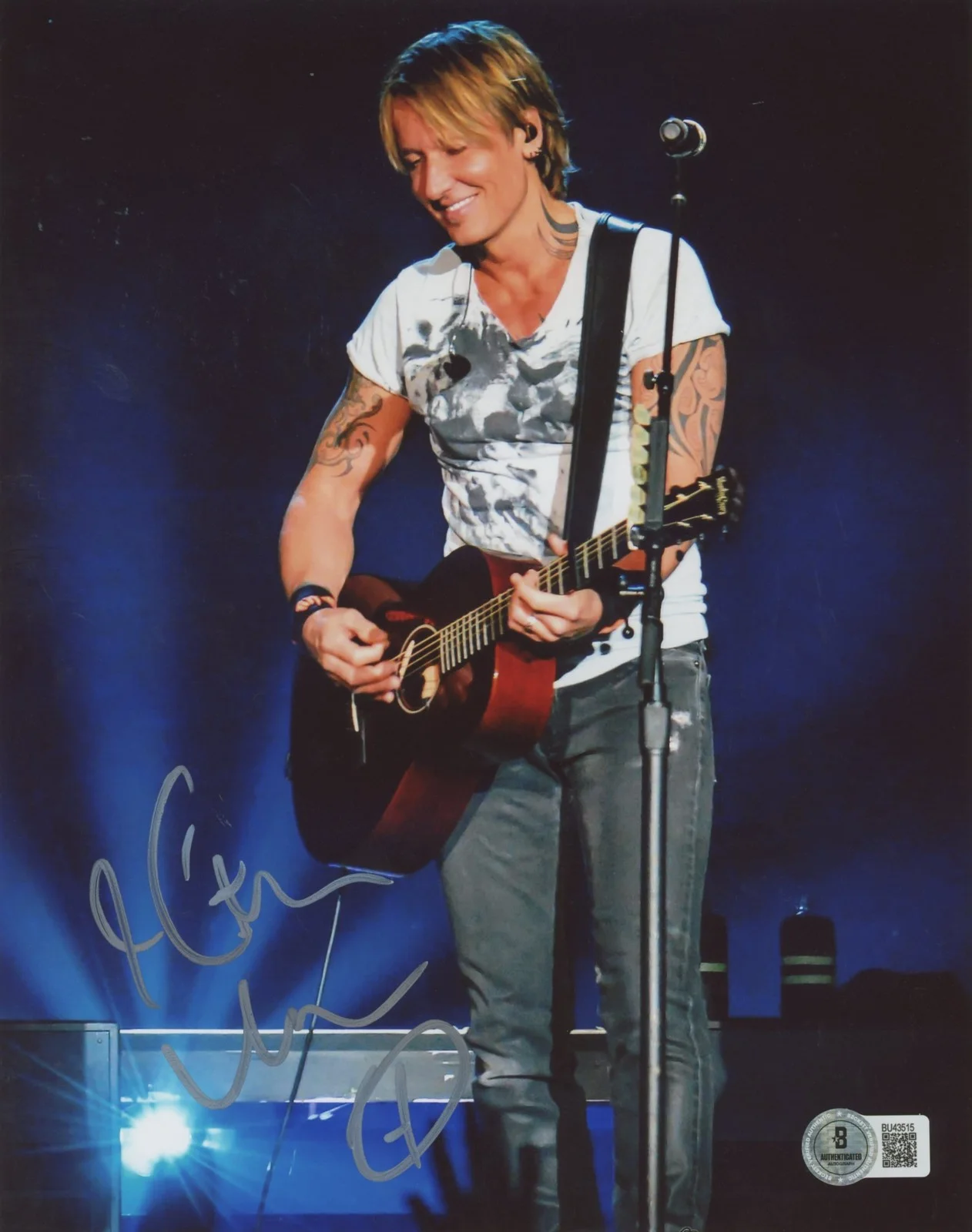 Keith Urban — Keith Urban Authentic Signed 8x10 Vertical Photo Autographed BAS #BU43515