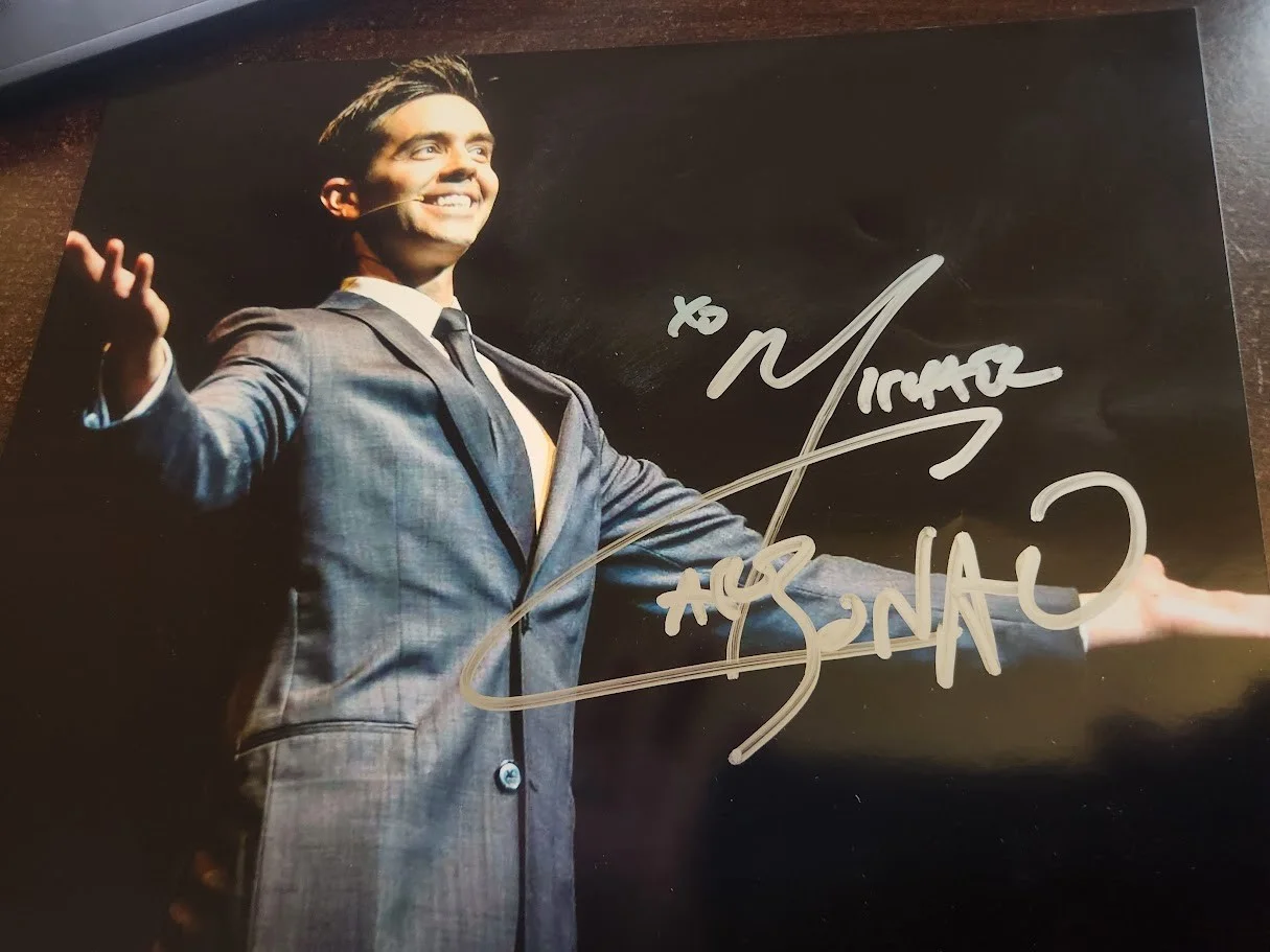 Michael Carbonaro — Michael Carbonaro autographed signed 8x10 photo Magician Effect