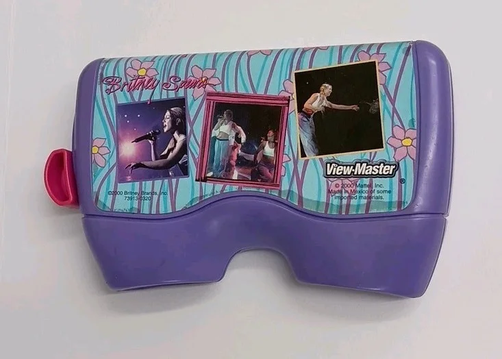 Brittany Spears Mattel View-Master 2000 Vintage Viewer 18 Photos in 3D RARE, изображение 2