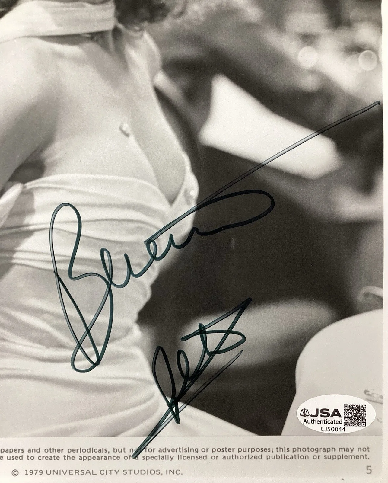Bernadette Peters — Bernadette Peters Signed Photo 8x10 Hollywood Actor The Jerk 1979 Autograph JSA, изображение 2