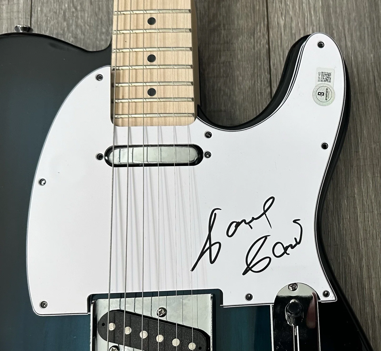 Dave Davies — Dave Davies Signed Guitar The Kinks Signed Guitar D Davies Autographed Beckett, изображение 3
