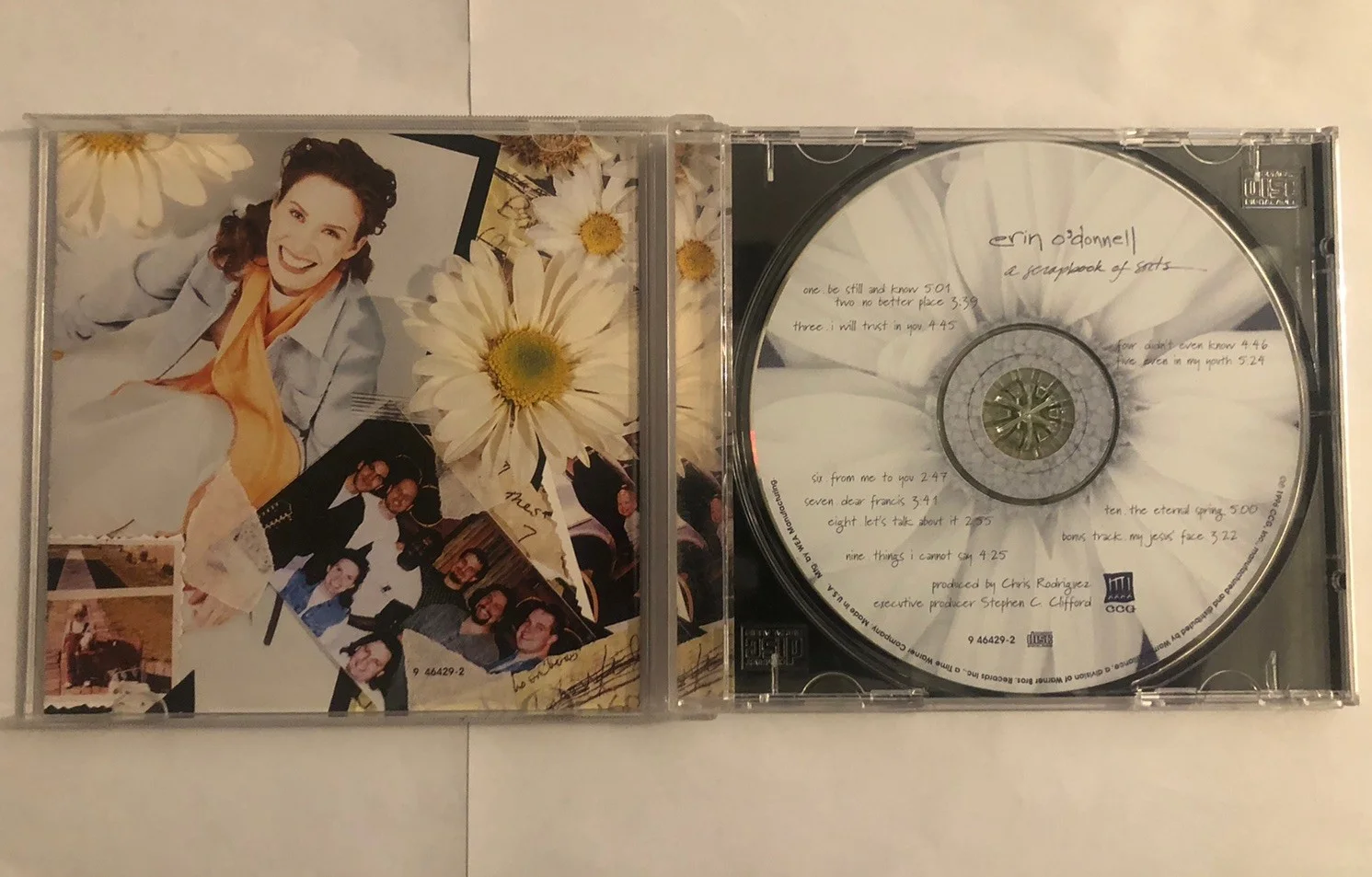 Erin O’Donnell A Scrapbook Of Sorts Signed Autographed CD 1996 CCG Very Good, image 3