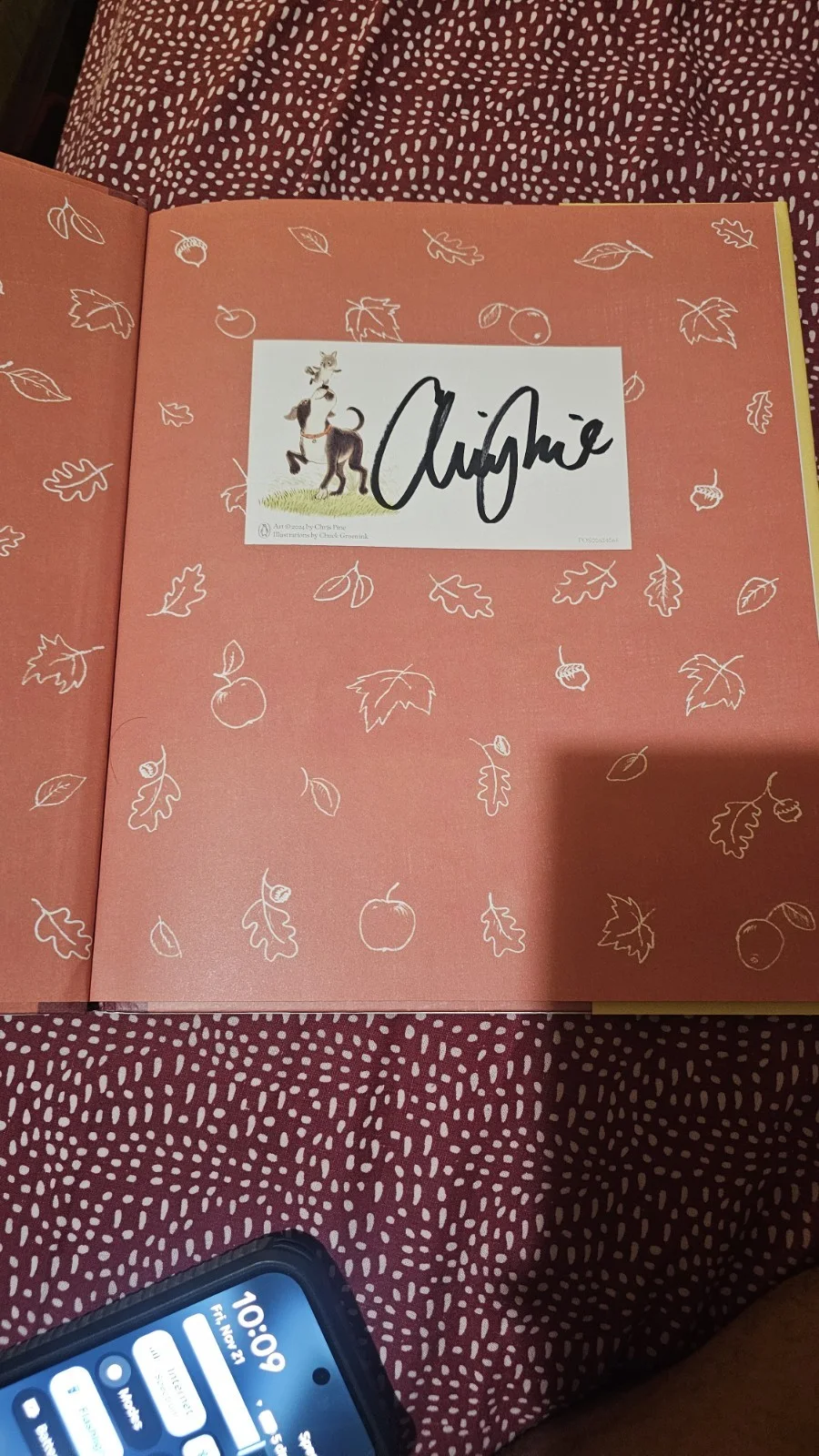Chris Pine — Chris Pine SIGNED Book When Digz The Dog Met Zurl The Squirrel AUTO
