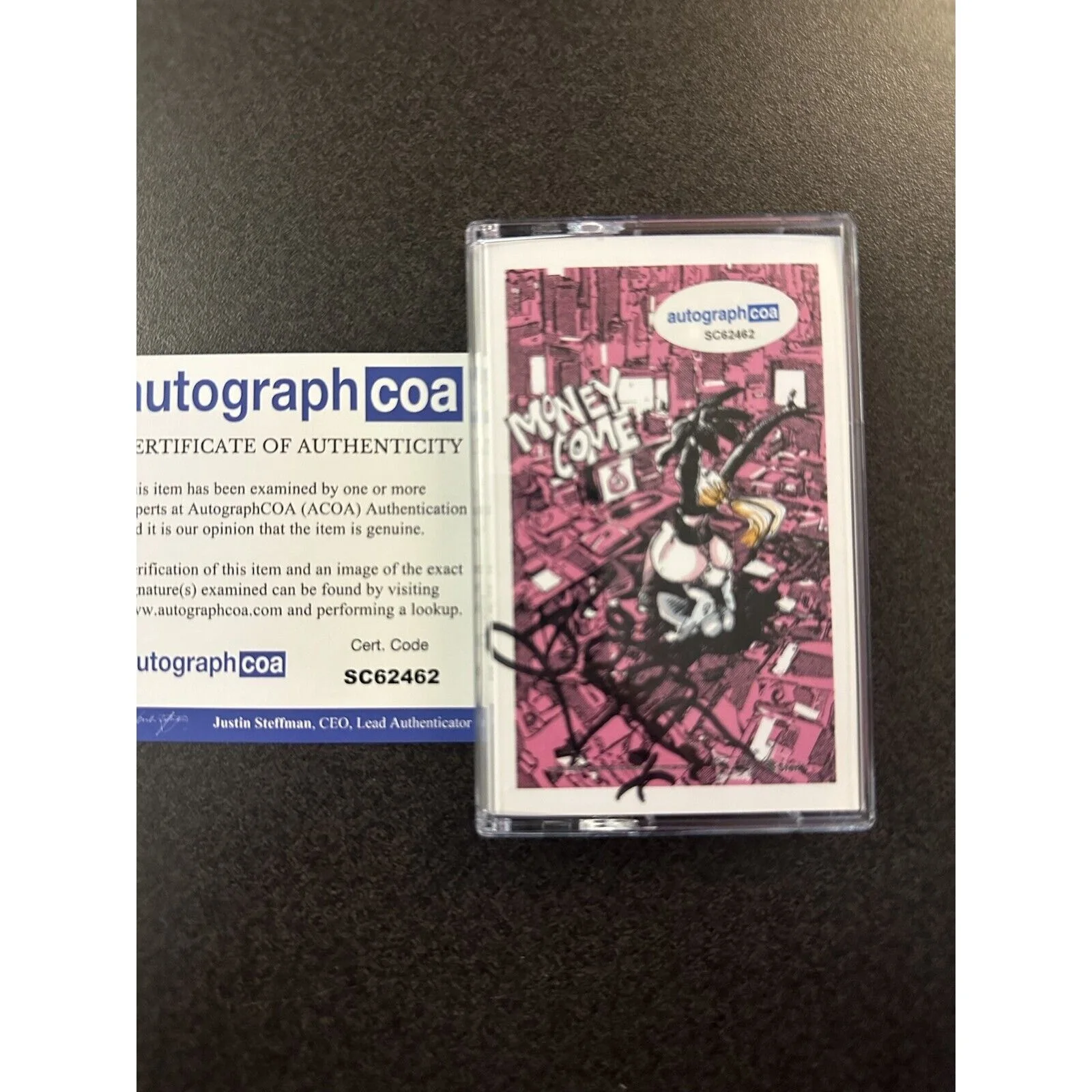 SIGNED Iggy Azalea - Money Come Cassette Autograph w/ COA ACOA #SC62462, изображение 2