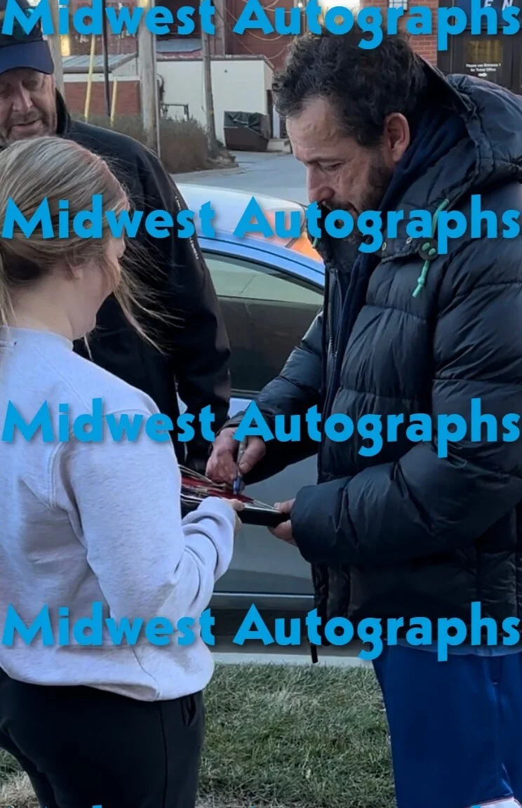 Adam Sandler — Adam Sandler sign-auto 8x10 photo Movies Actor Uncut Gems RARE COA PROOF LOOK!, изображение 2