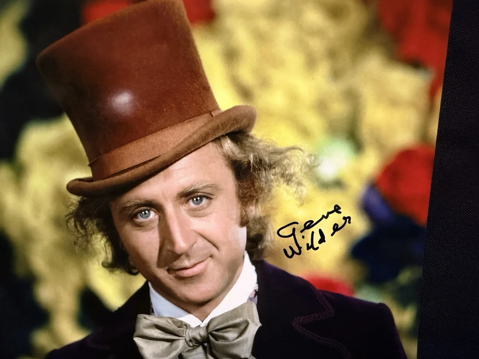 Gene Wilder — GENE WILDER SIGNED 8x10 COLOR PHOTO WILLY WONKA JSA, изображение 3