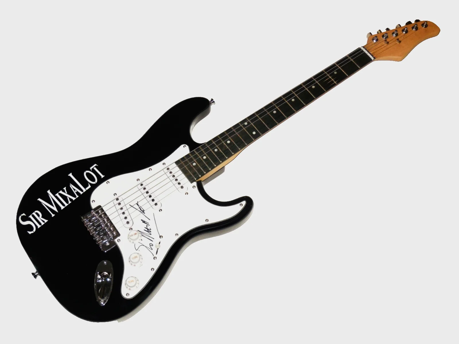 SIR MIX-A-LOT AUTOGRAPHED ELECTRIC GUITAR (BABY GOT BACK) - JSA COA!, изображение 4