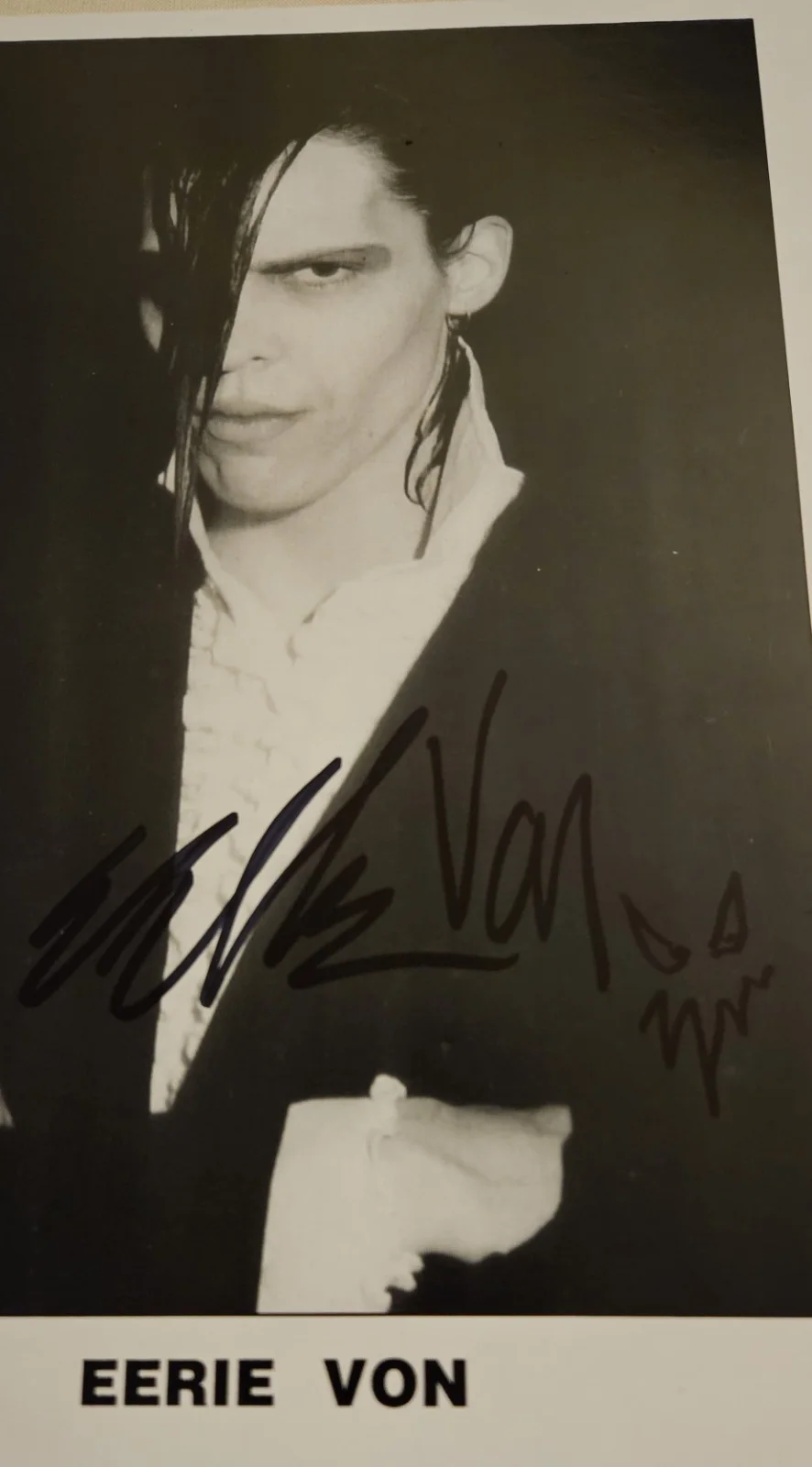 Eerie Von - Samhain Etc Autographed 8x10 B&W photo, изображение 2