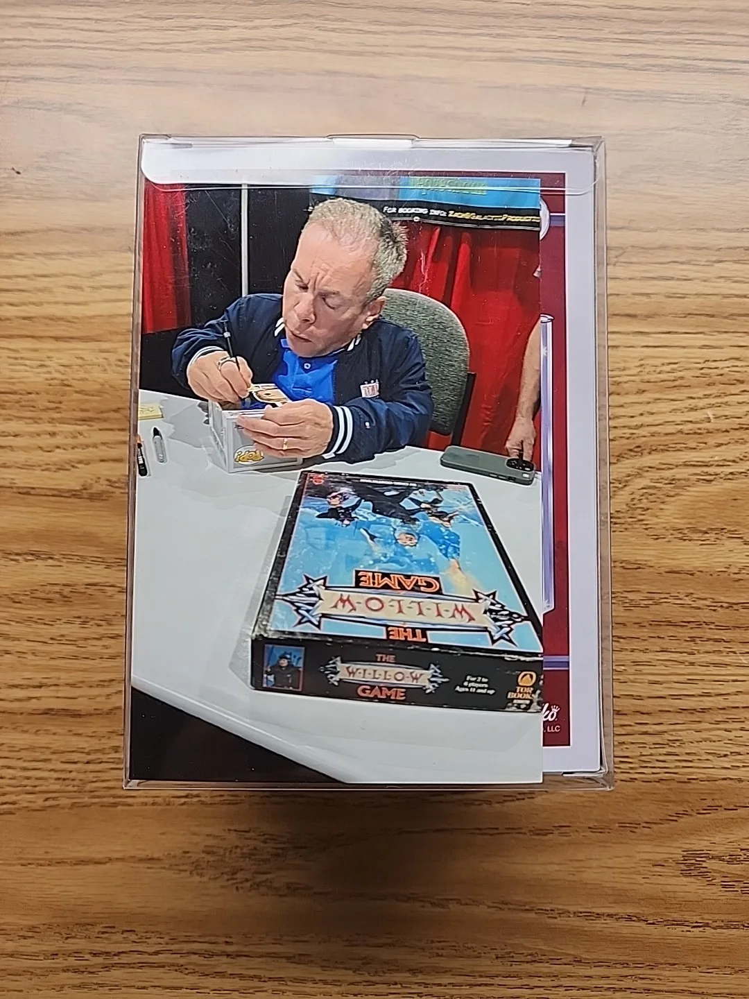 Warwick Davis — Willow Ufgood FUNKO POP #1315 Autographed by Warwick Davis & Photograph, изображение 4