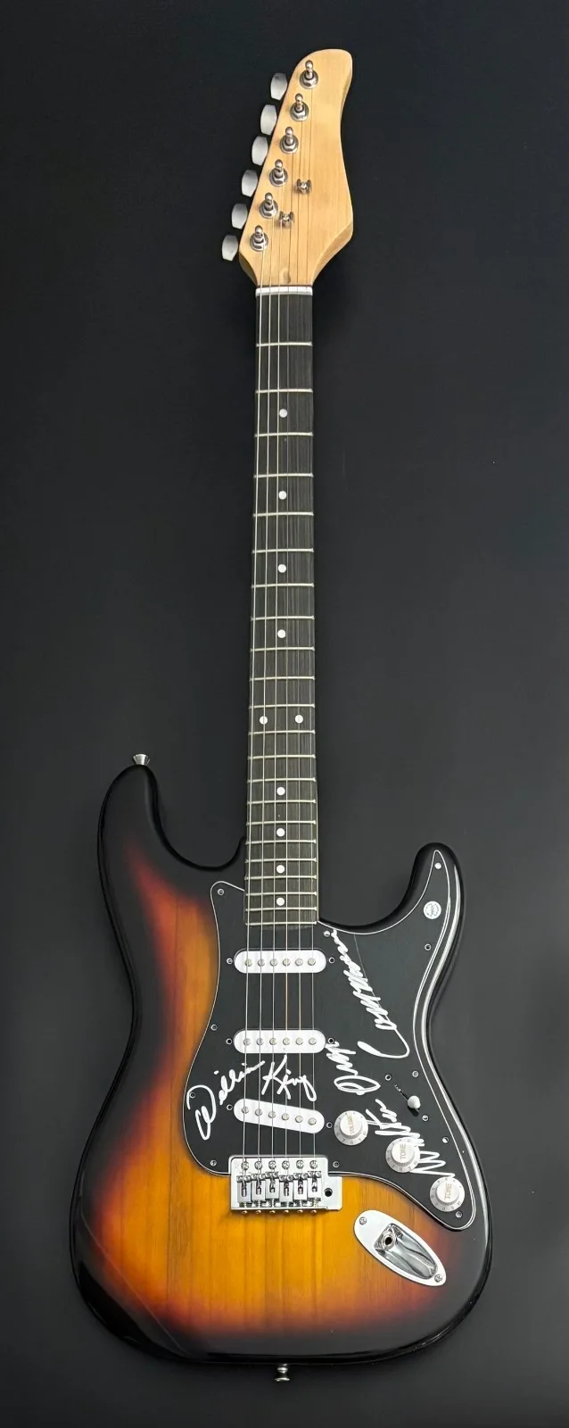 GFA William King Walter Orange * THE COMMODORES * Signed Electric Guitar COA, image 5