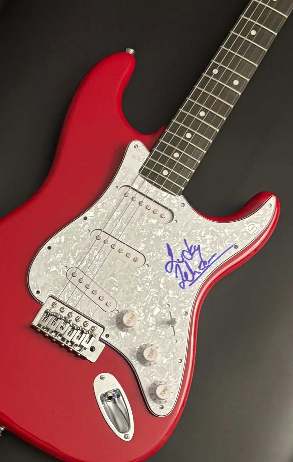 GFA Circle Jerks Drummer * LUCKY LEHRER * Signed Electric Guitar LA1 COA, image 4