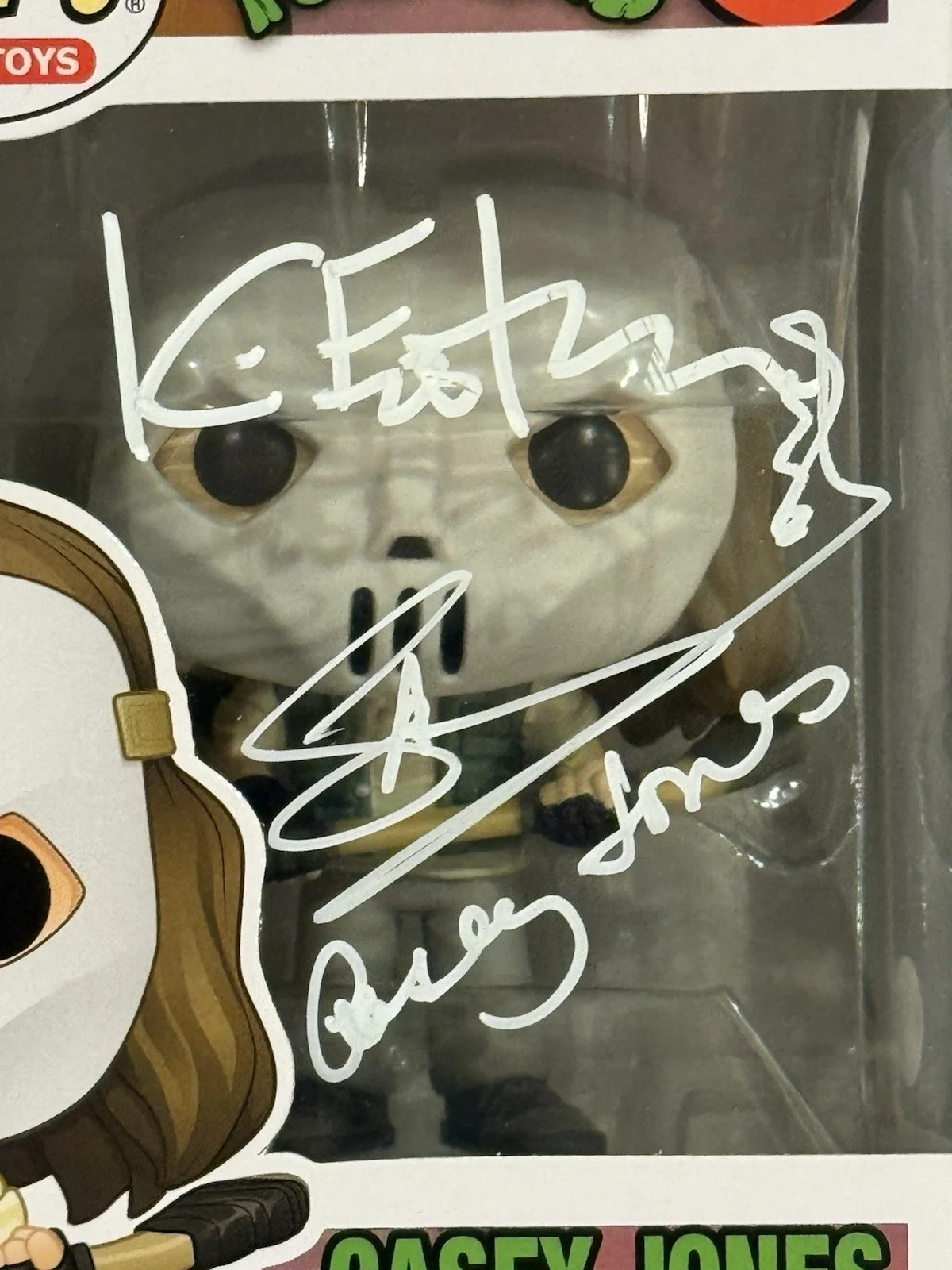Stephen Amell — STEPHEN AMELL Kevin Eastman Ninja Turtles TMNT Signed CASEY JONES Funko Pop JSA, image 2