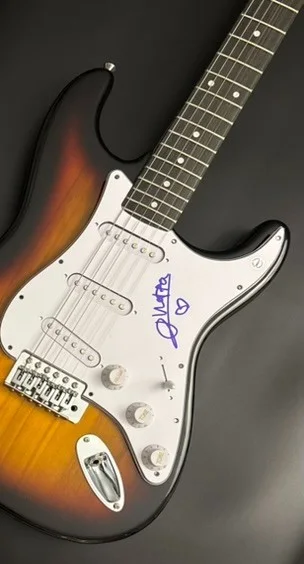 GFA Toy & Bassa Sababa Star * NETTA BARZILAI * Signed Electric Guitar N6 COA, изображение 3