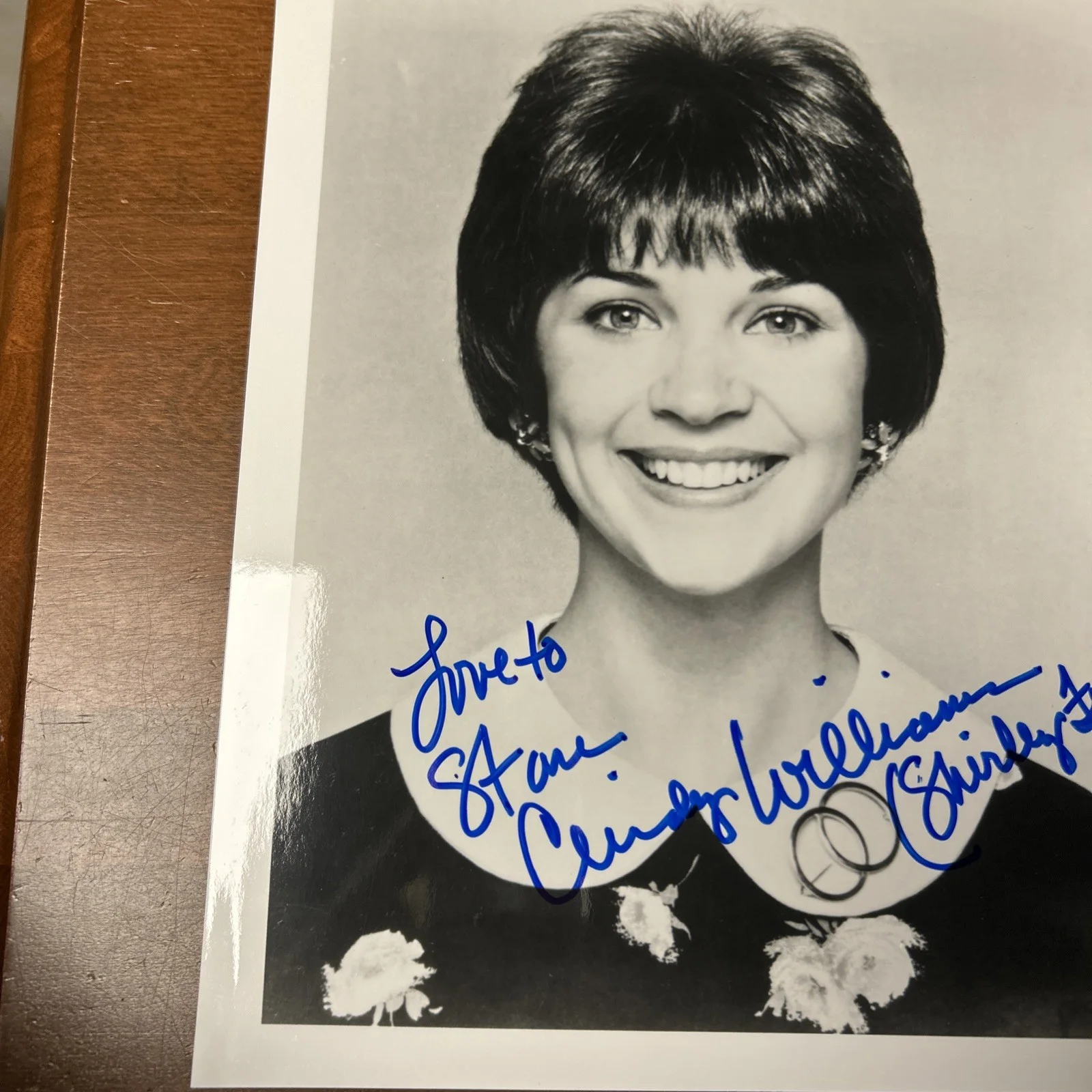Cindy Williams — Laverne & Shirley Cindy Williams VINTAGE 8x10 Autograph Photo JSA COA W, изображение 2
