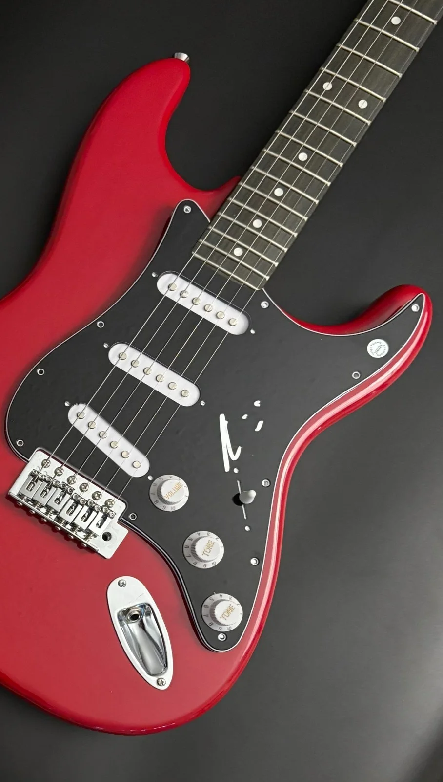 GFA Trick and Treehouse Star * ALEX G * Signed Electric Guitar COA, изображение 4