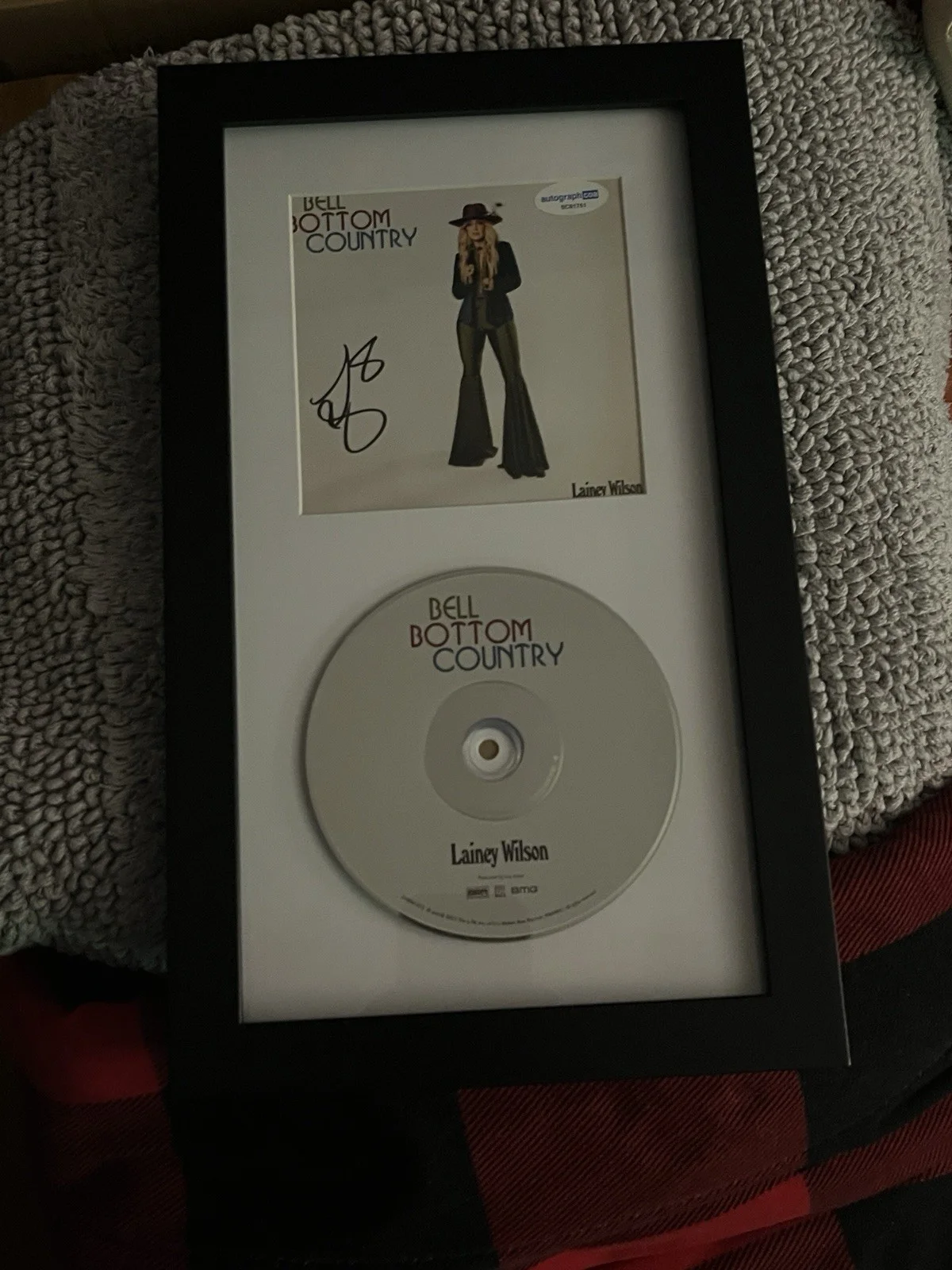 Lainey Wilson — Lainey Wilson Signed Autograph Bell Bottom Country Framed CD Display ACOA COA, image 4