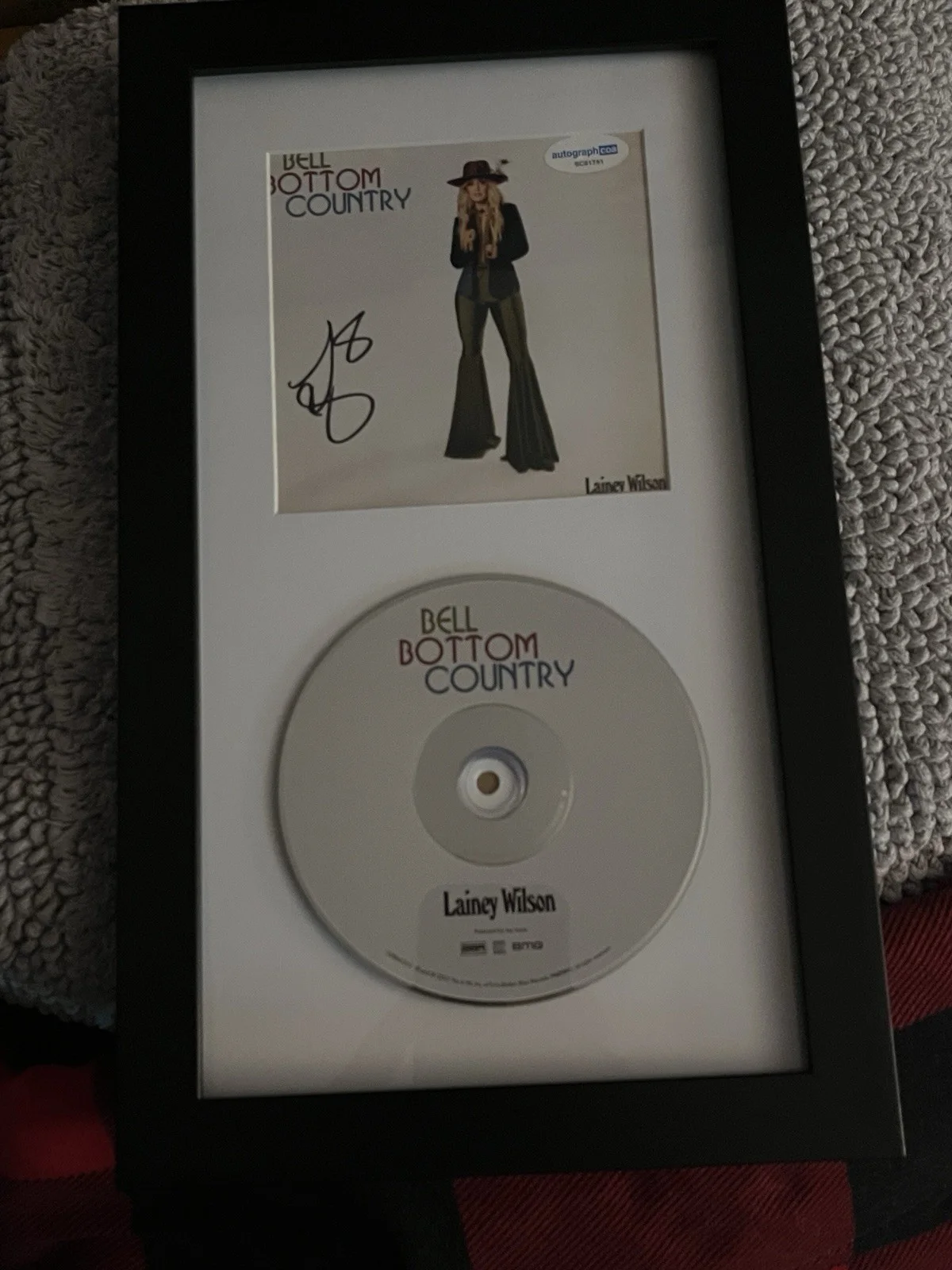 Lainey Wilson — Lainey Wilson Signed Autograph Bell Bottom Country Framed CD Display ACOA COA, image 5