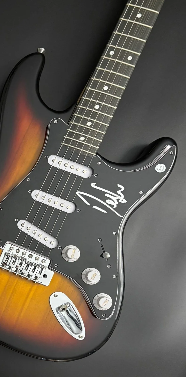 GFA Default Band Singer * DALLAS SMITH * Signed Electric Guitar COA, image 4