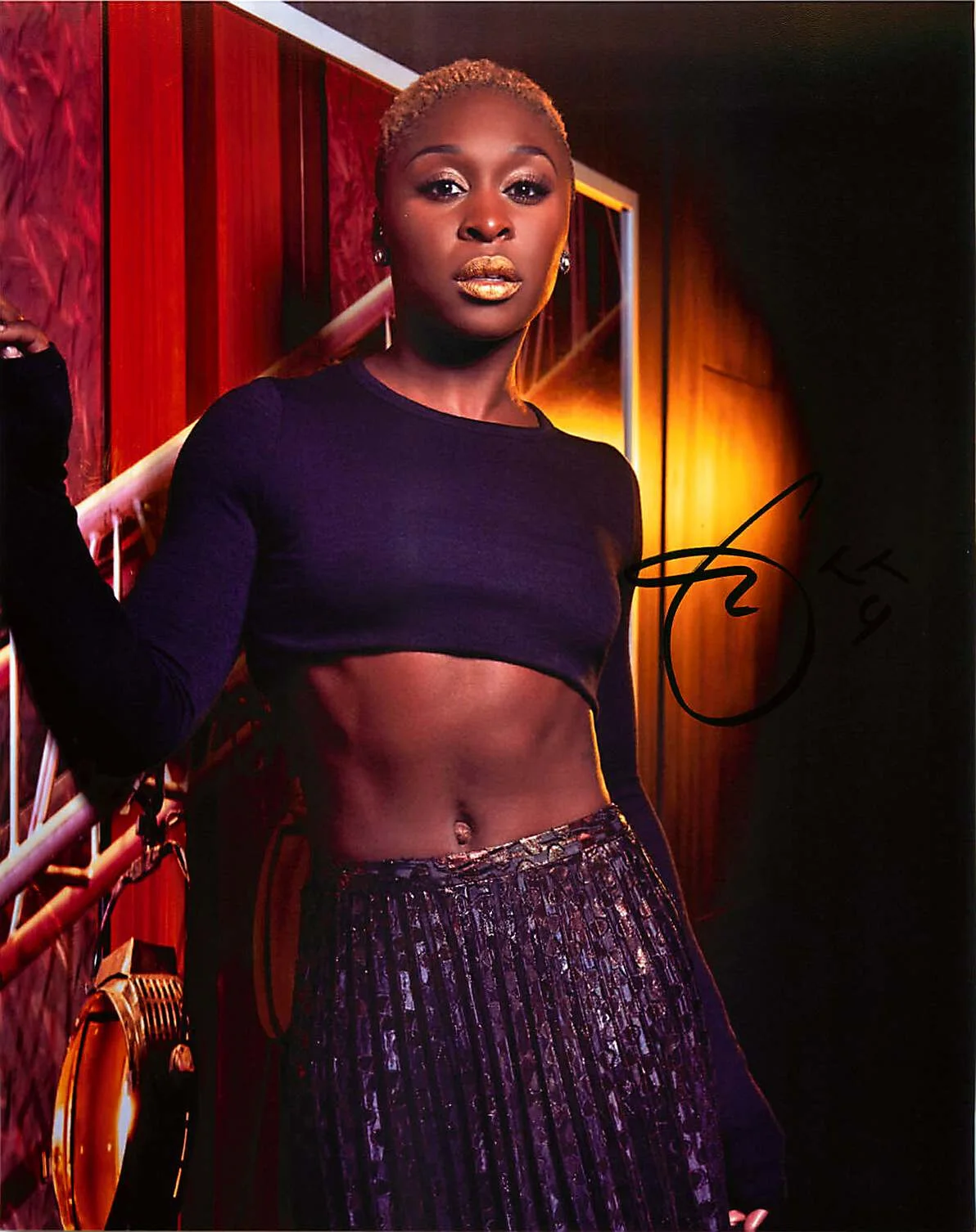 Cynthia Erivo — Cynthia Erivo WICKED FOR GOOD Star Elphaba Signed 8x10 Photo PROOF ACOA COA G, изображение 3