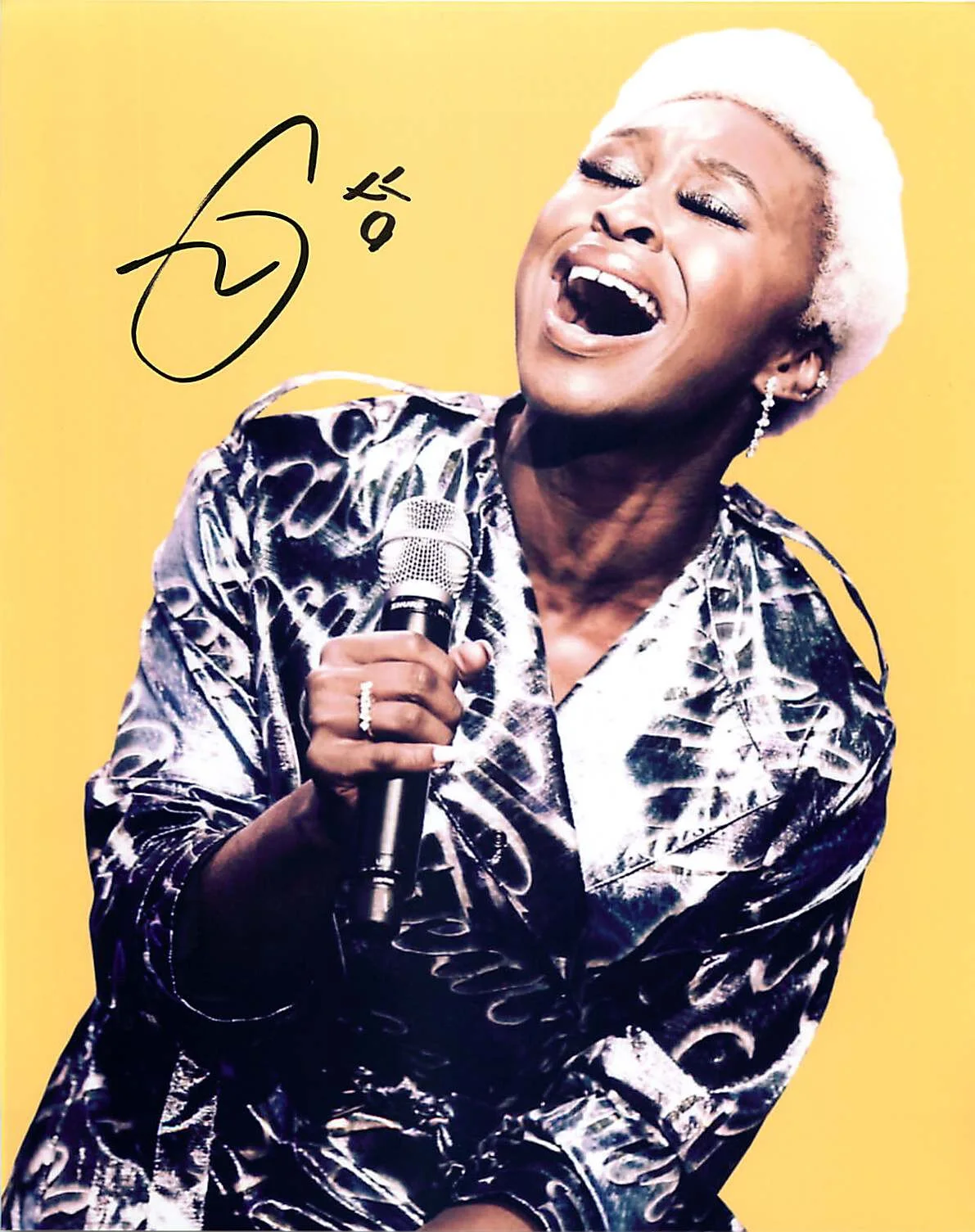 Cynthia Erivo — Cynthia Erivo WICKED FOR GOOD Star Elphaba Signed 8x10 Photo PROOF ACOA COA I, изображение 3
