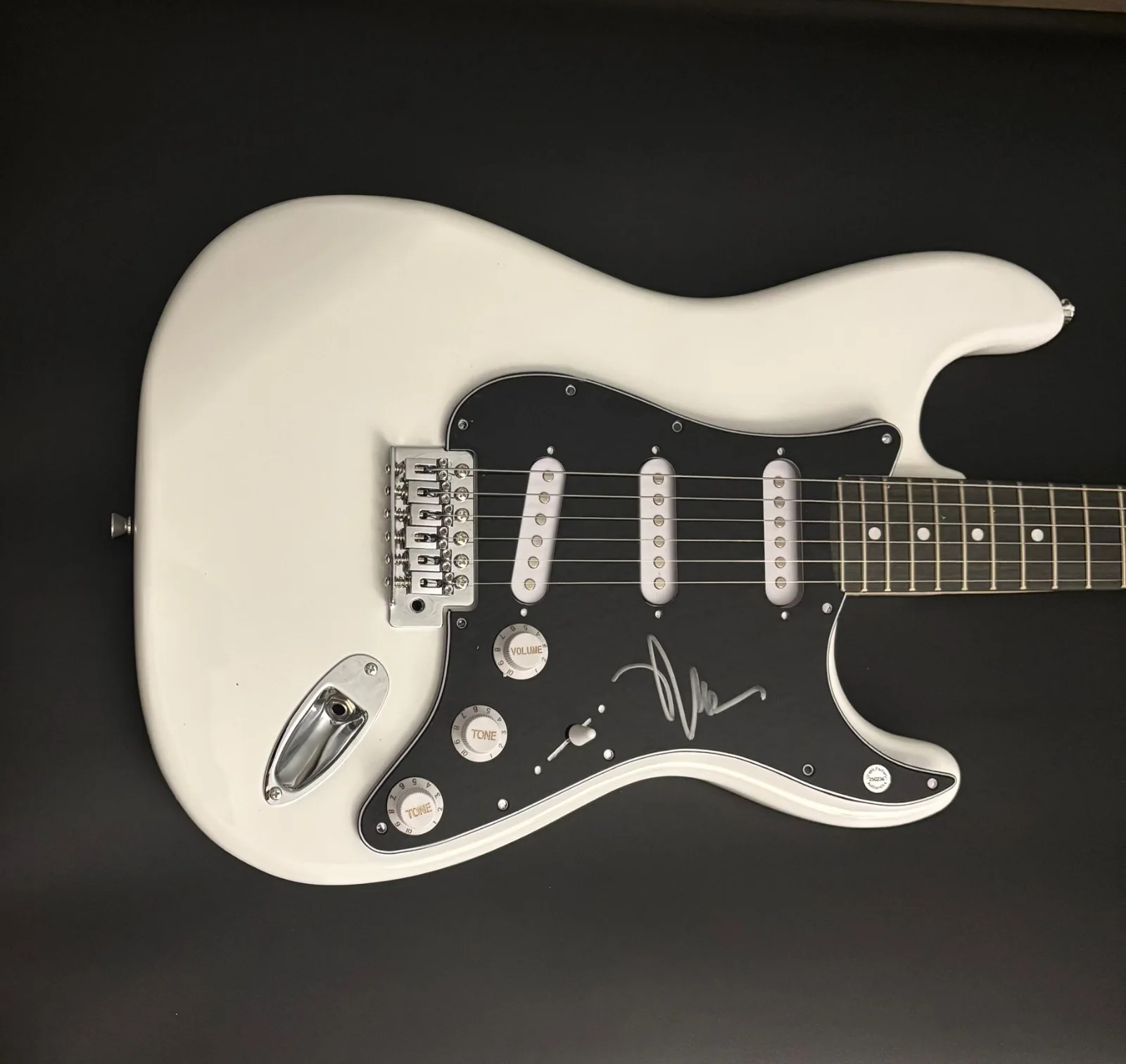 GFA Journey Band Guitarist * NEAL SCHON * Signed Electric Guitar COA, image 2