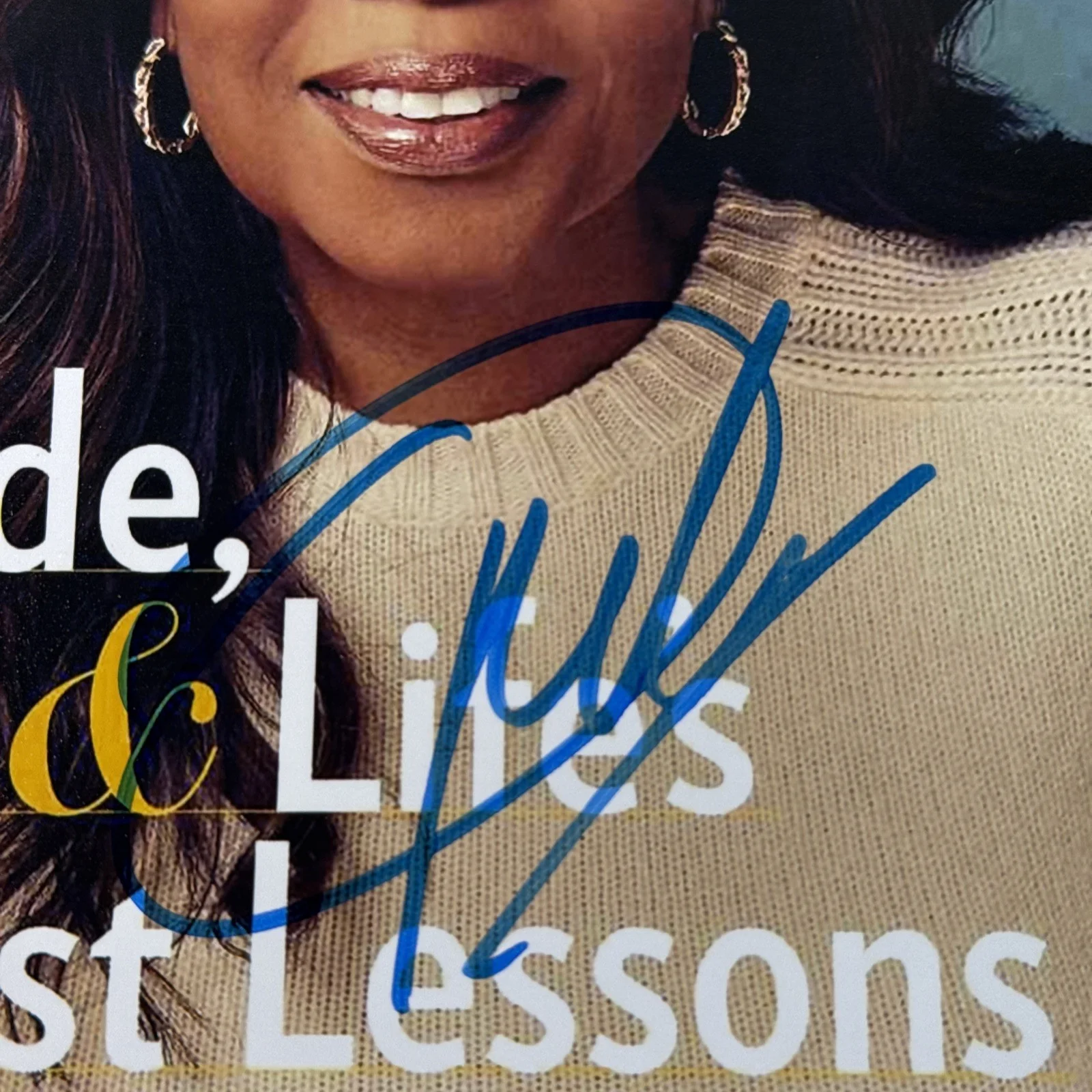 Oprah Winfrey — Oprah Winfrey Autographed Signed 8x10 Photograph COA Hologram, image 2