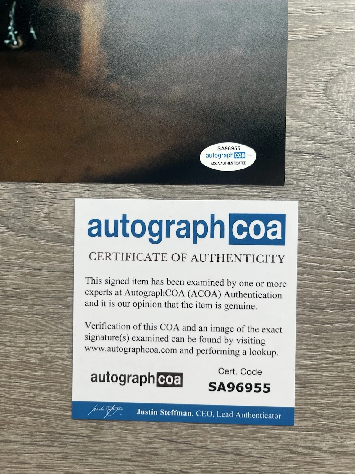 Juliana Harkavy — Juliana Harkavy Signed Black Canary 8x10 Photo ACOA Arrow DC Dinah Drake, изображение 5