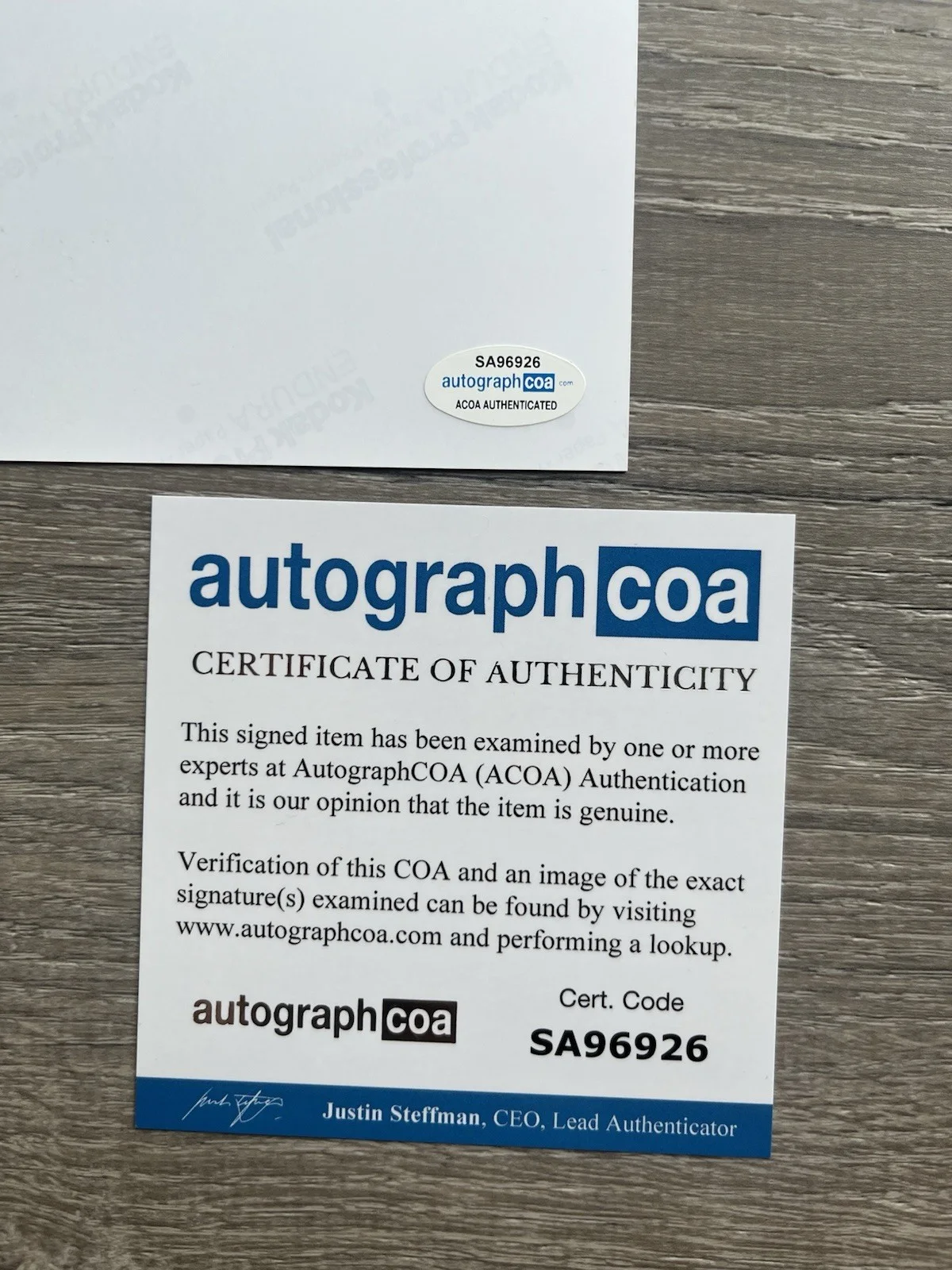 Juliana Harkavy — Juliana Harkavy Signed Black Canary Metallic 8x10 Photo ACOA COA Arrow DC, image 5