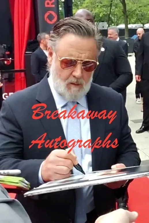 Russell Crowe — Russell Crowe signed photo 12X18 proof JSA COA autograph Gladiator, image 4