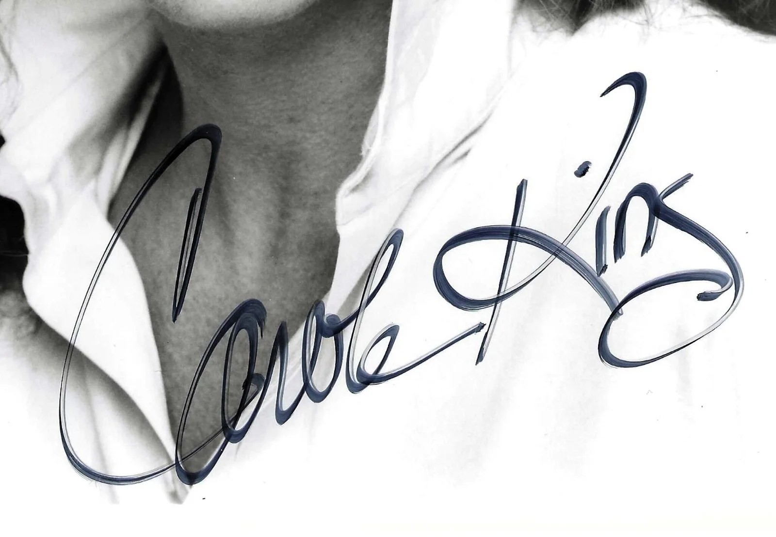 CAROLE KING SIGNED 8x10 with COA .........TAPESTRY, image 2