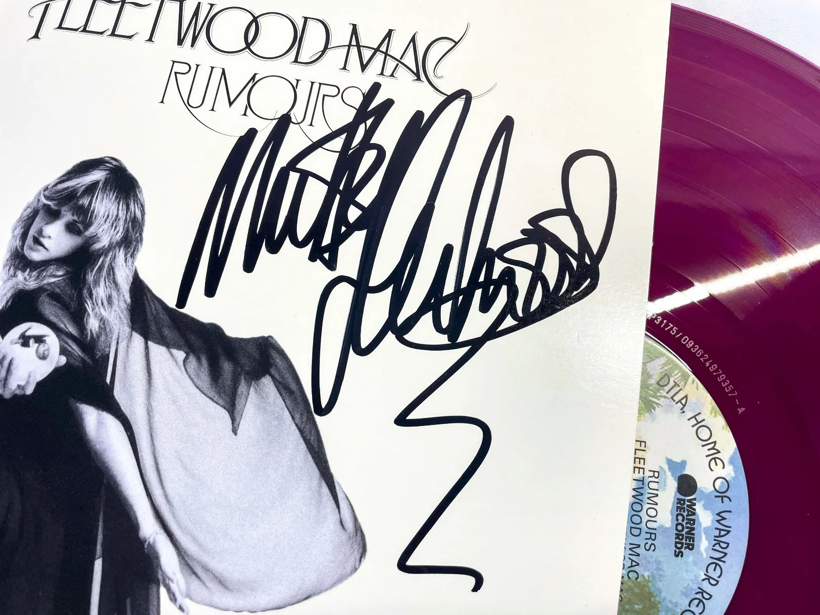 Mick Fleetwood Signed FLEETWOOD MAC RUMORS Vinyl Album EXACT Proof JSA COA, image 2