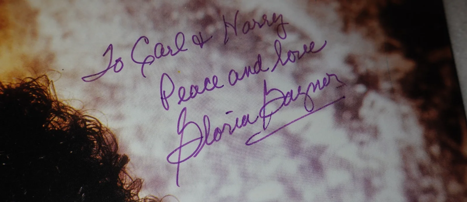 Gloria Gaynor SIGNED Linwood Simon Management Original Promotional Photo, изображение 3