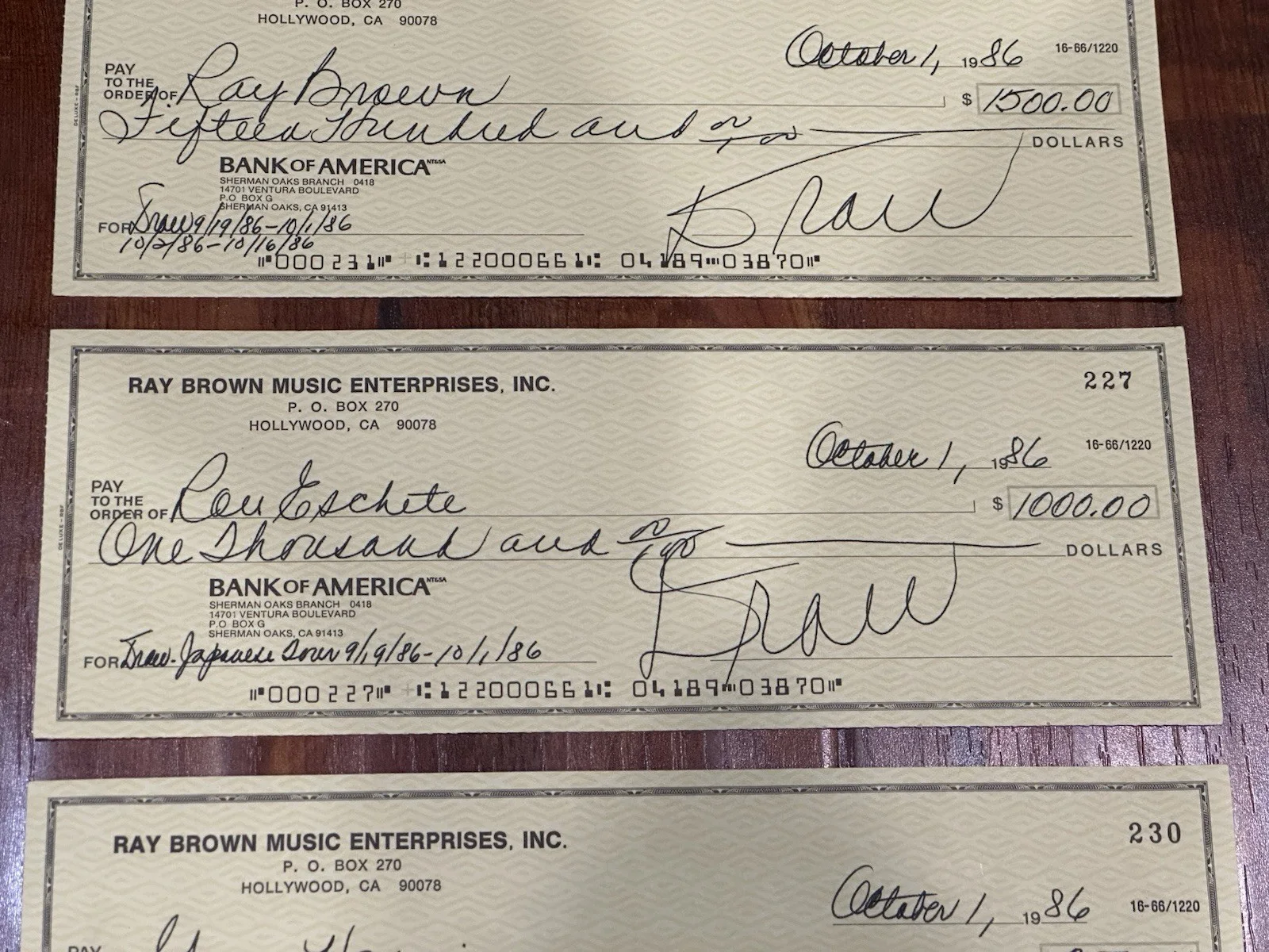 6 x Ray Brown Trio Jazz Draw Checks Signed Gene Harris Ron Eschete Mickey Roker, image 5