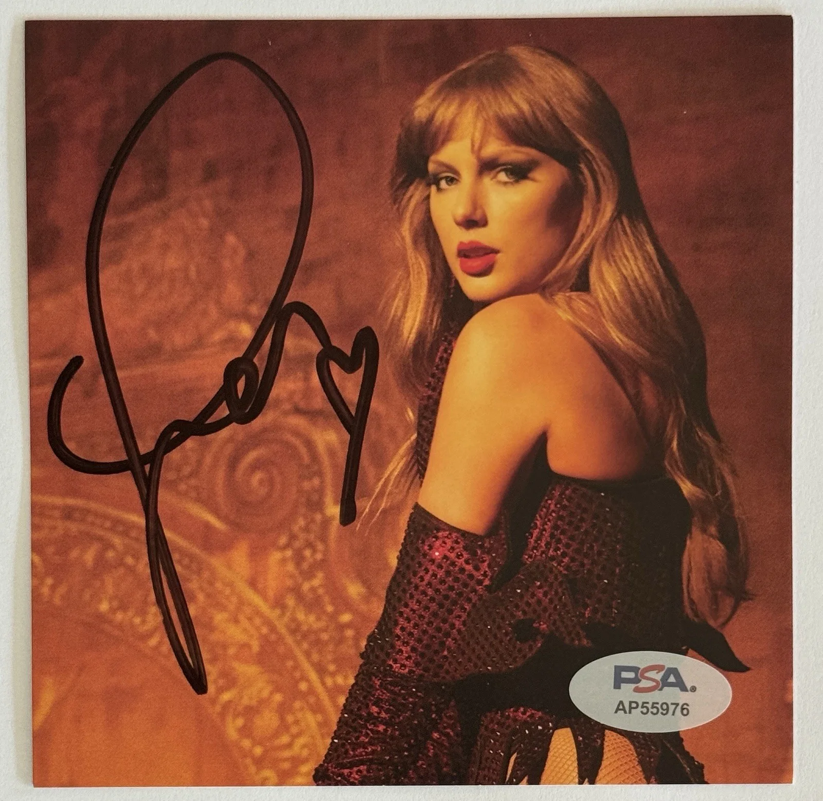 SIGNED TAYLOR SWIFT LIFE OF A SHOWGIRL SEXY PHOTO #3 & CD PSA DNA COA AUTOGRAPH, изображение 3